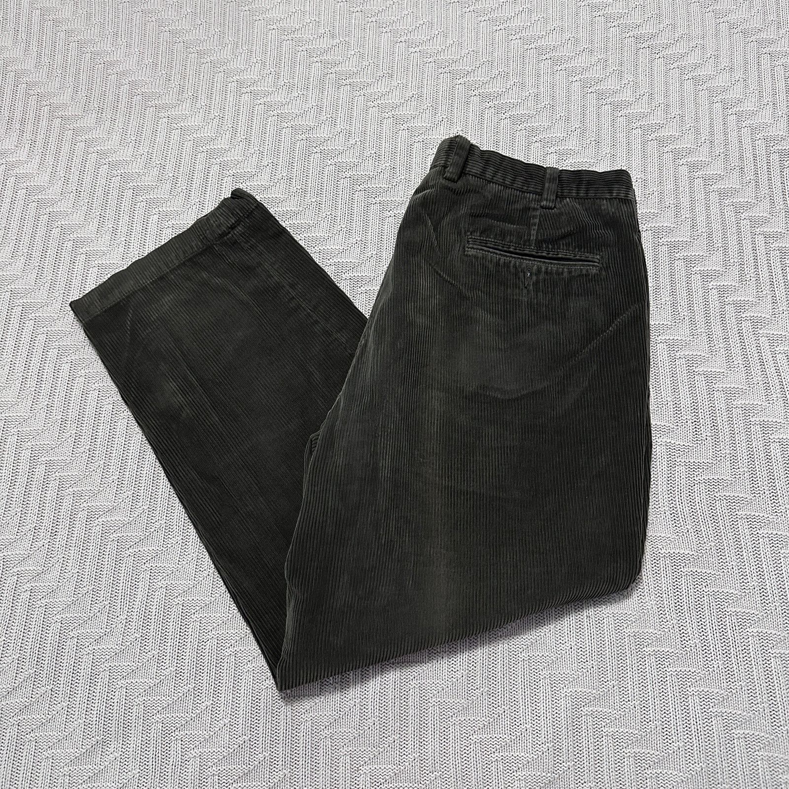 Brooks Brothers Brooks Brothers brown Hudson corduroys Size US 38 / EU 54 - 1 Thumbnail