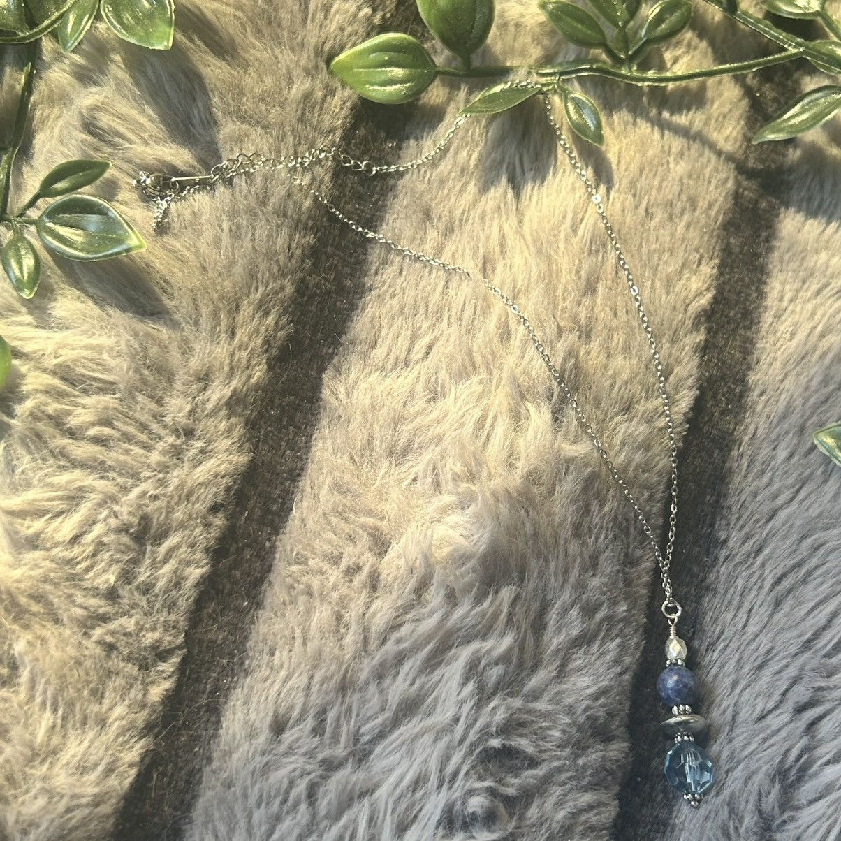 Handmade Handcrafted genuine sodalite vintage crystal beaded necklace Size ONE SIZE - 6 Thumbnail