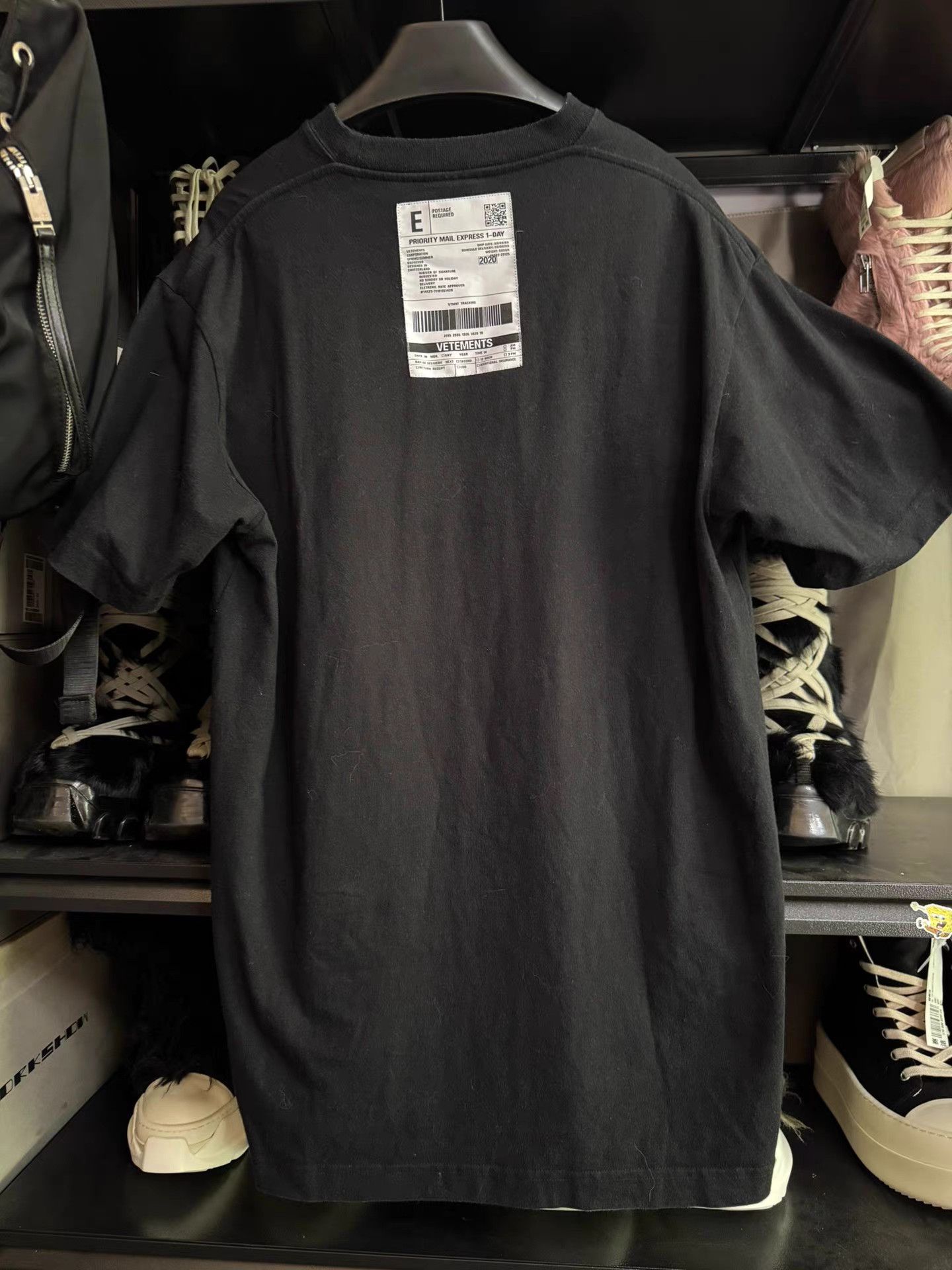 Vetements Vetements Classic Logo T-shirt Size US XS / EU 42 / 0 - 2 Thumbnail