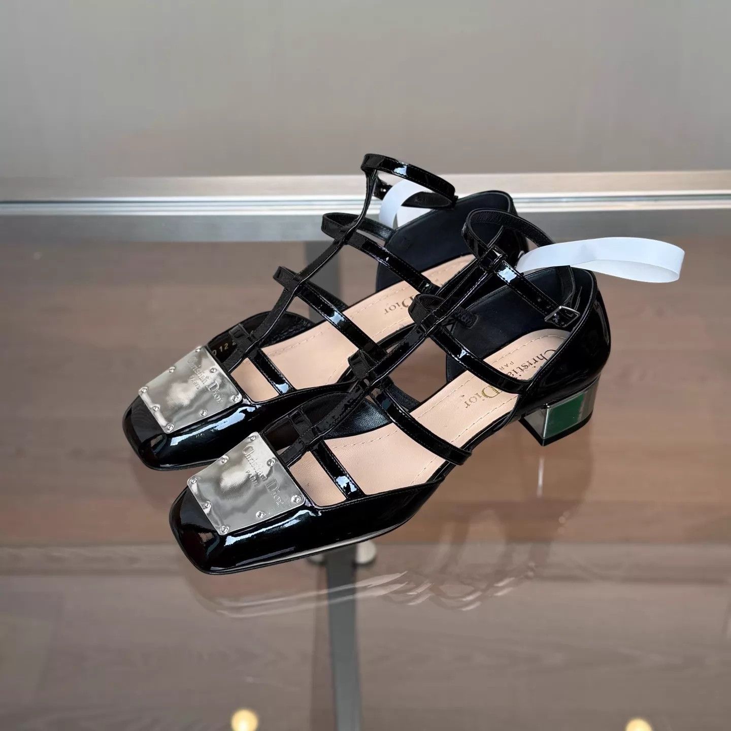 Dior DIOR Women's Black Patent Leather Block Heel Roman Sandals Size US 5.5 / IT 35.5 - 1 Thumbnail