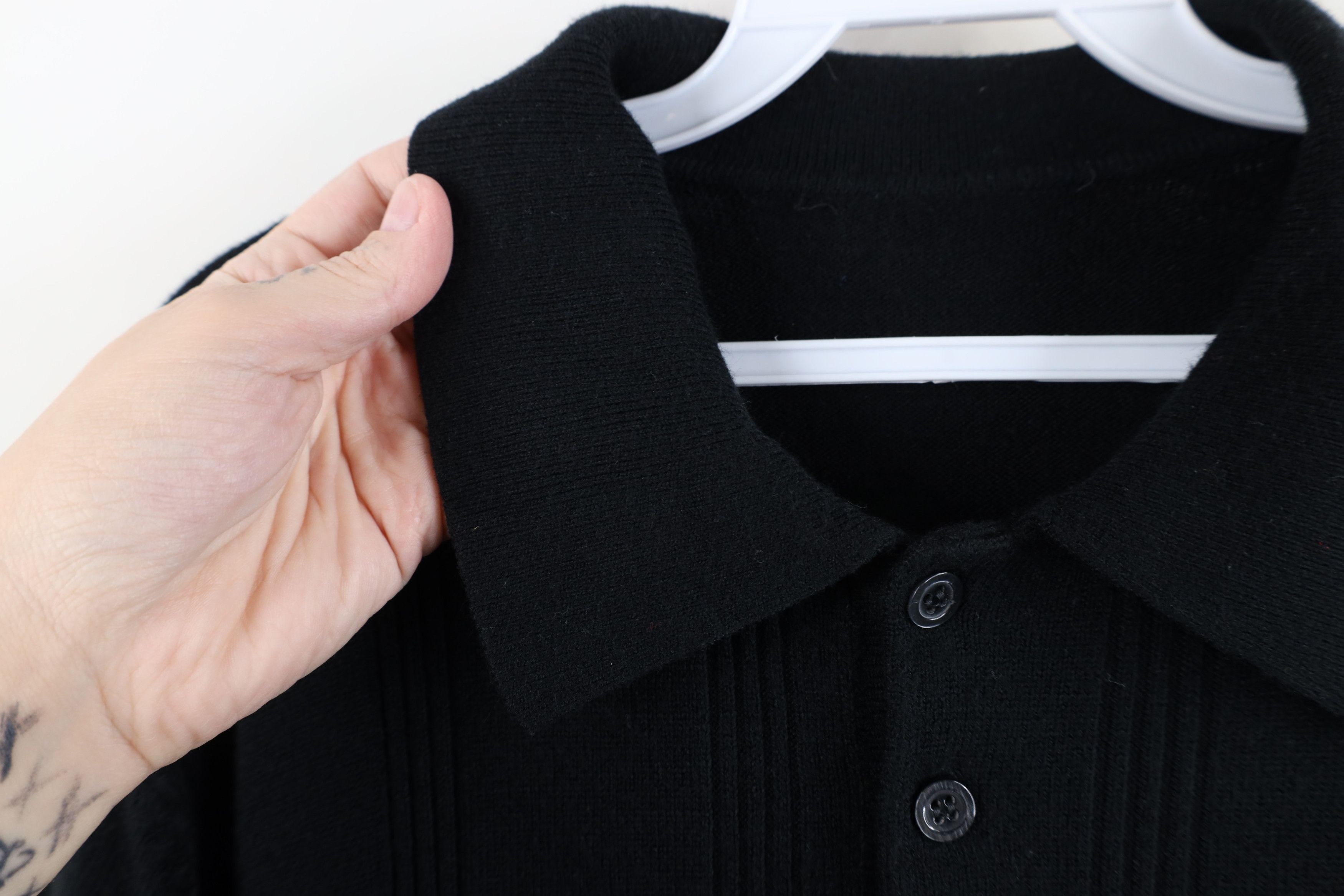 Vintage Vintage 90s Streetwear Soft Collared Pullover Sweater Black Size US L / EU 52-54 / 3 - 6 Thumbnail
