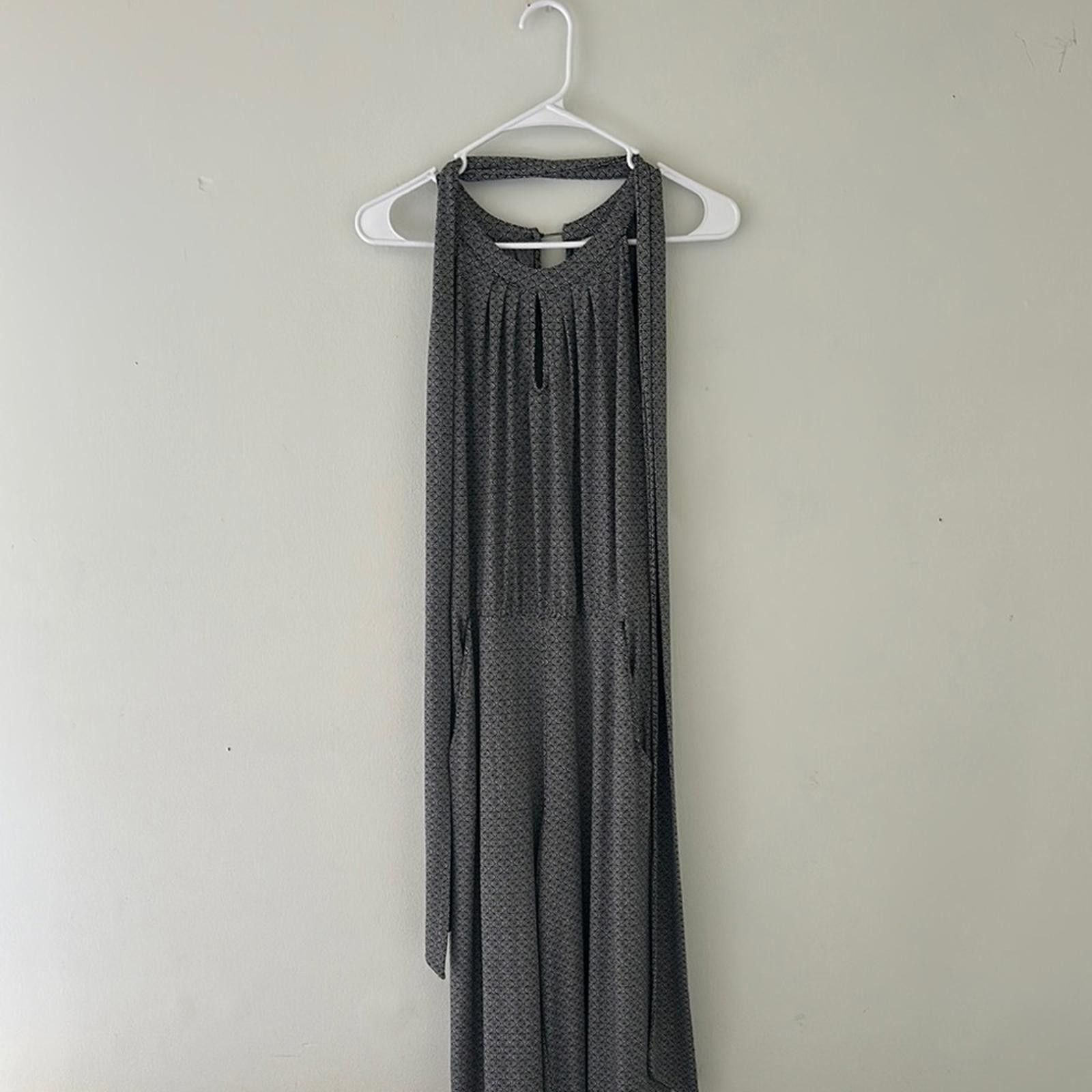Designer New York & Company Gray Halter Pleated Jumpsuit Size 28" / US 6 / IT 42 - 1 Thumbnail