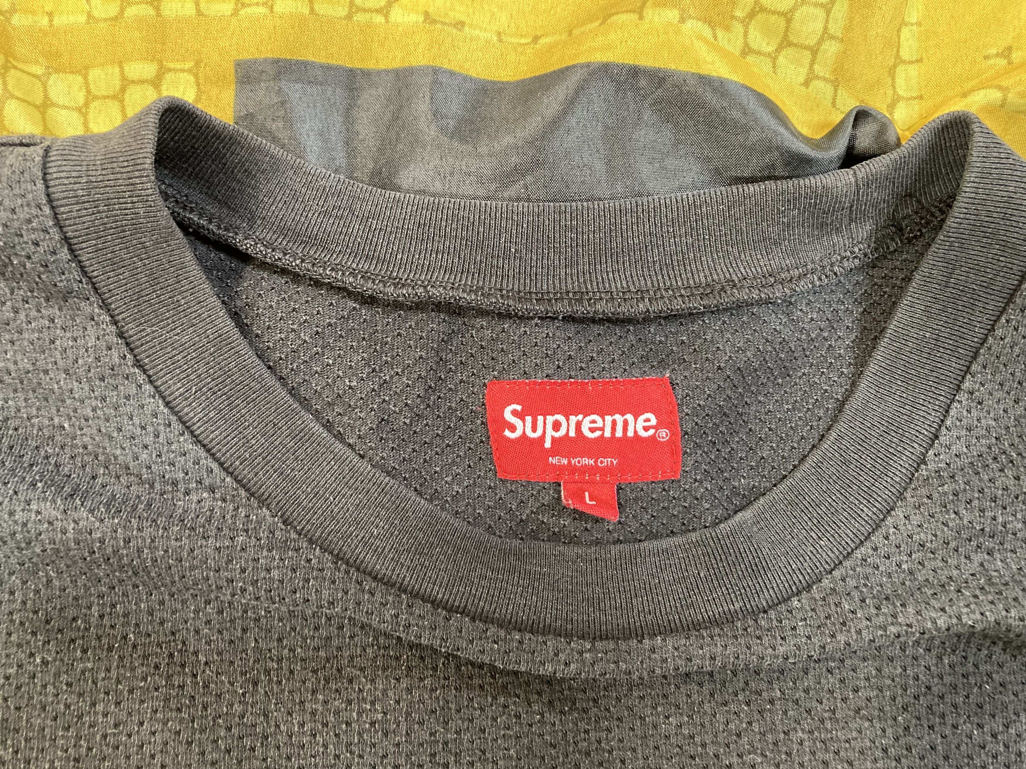 Supreme Supreme SS18 Mesh Arc Logo Tee Fade Black White Size US L / EU 52-54 / 3 - 4 Thumbnail