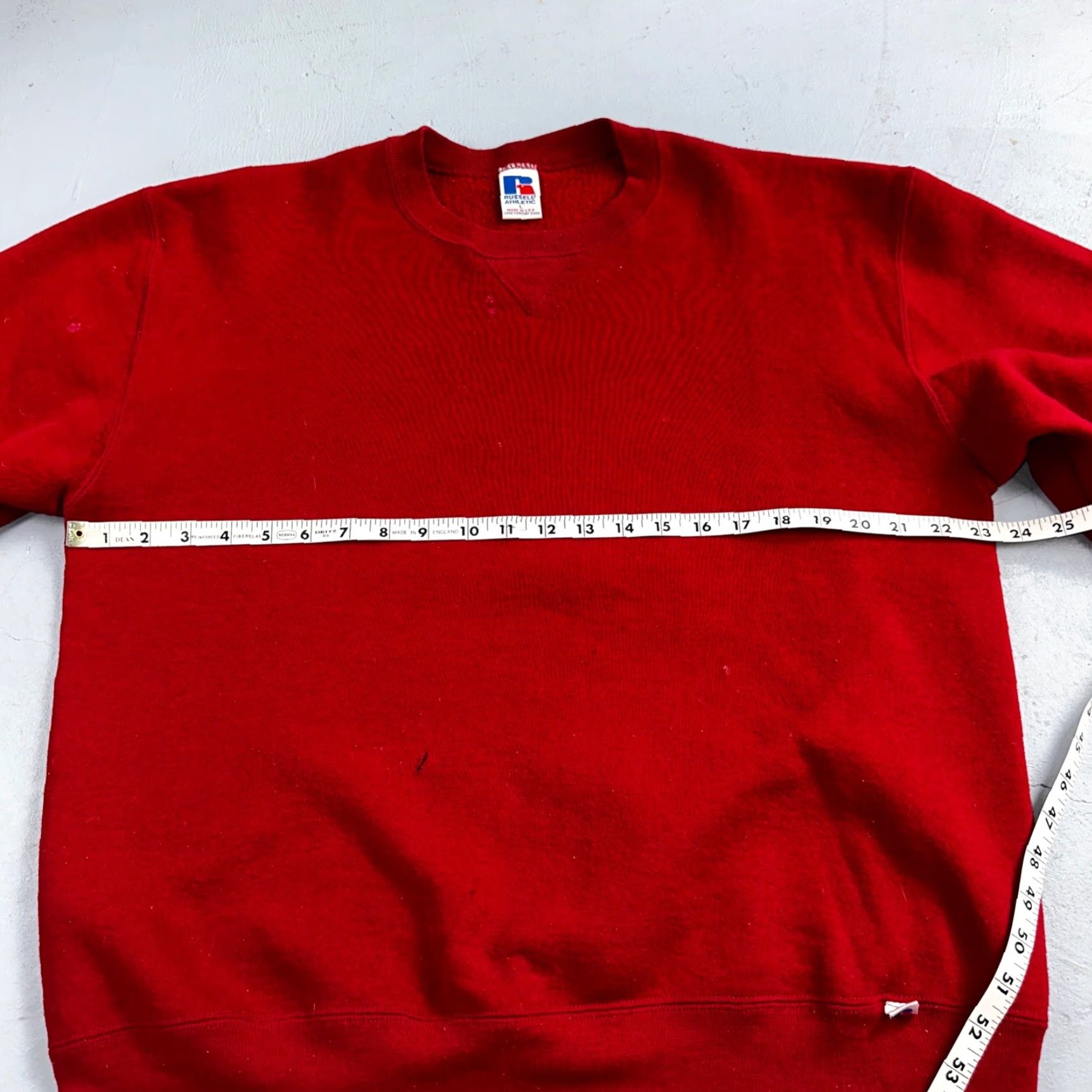 Russell Athletic VINTAGE Russell Athletic Sweatshirt 90s Crewneck Red L Mens - Logo, Solid, Graphic Print, All Seasons Size US L / EU 52-54 / 3 - 5 Thumbnail