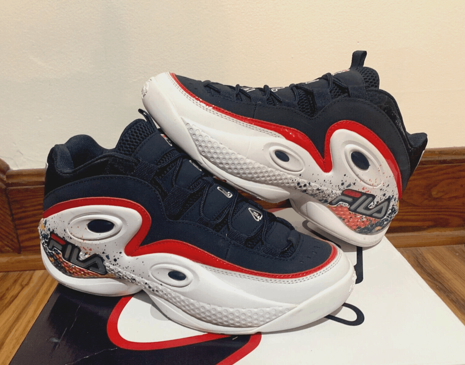 image of Fila Grant Hill 3 Diy Shoes in White, Men's (Size 11)