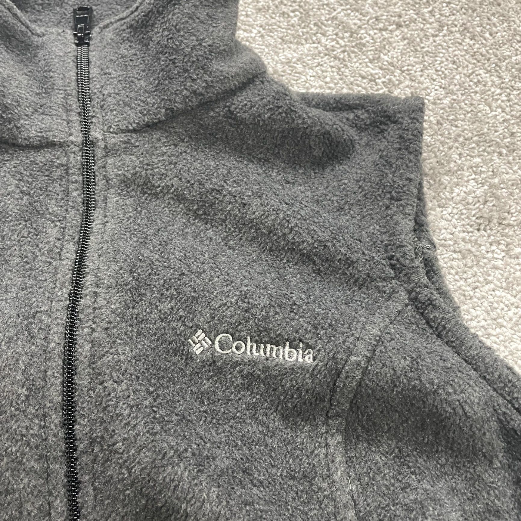 Vintage Columbia Vest Womens Small Gray Full Zip Pockets Benton Springs Outdoor Basic Jacket Casual Outdoor Ge Size S / US 4 / IT 40 - 5 Thumbnail