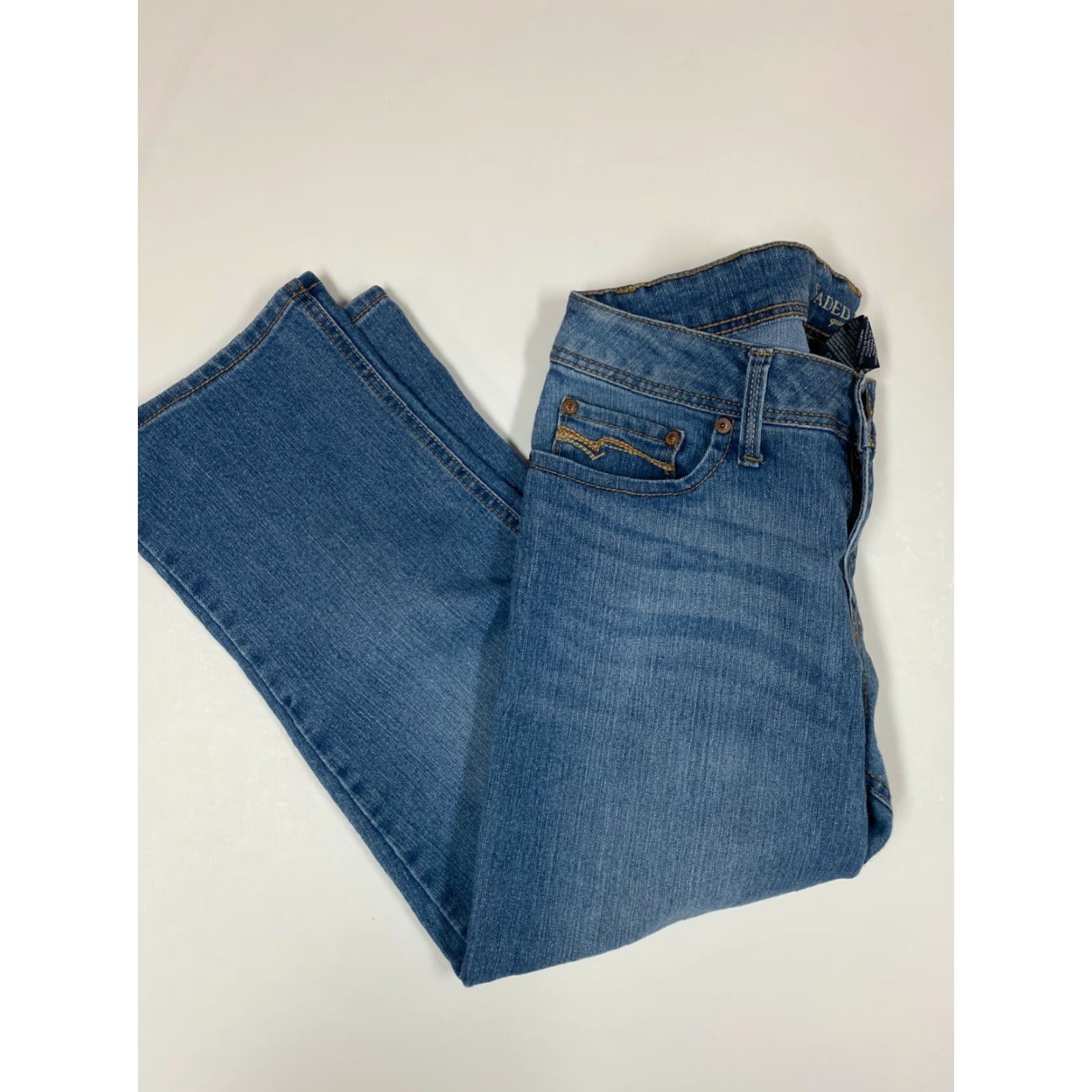 Faded Glory Faded Glory Jeans Womens 8 Blue Straight Denim Jeans Regular Stars Pockets 22in Inseam Adults Women Modern Shape Regular Color Blue Size 30" / US 8 / IT 44 - 5 Thumbnail