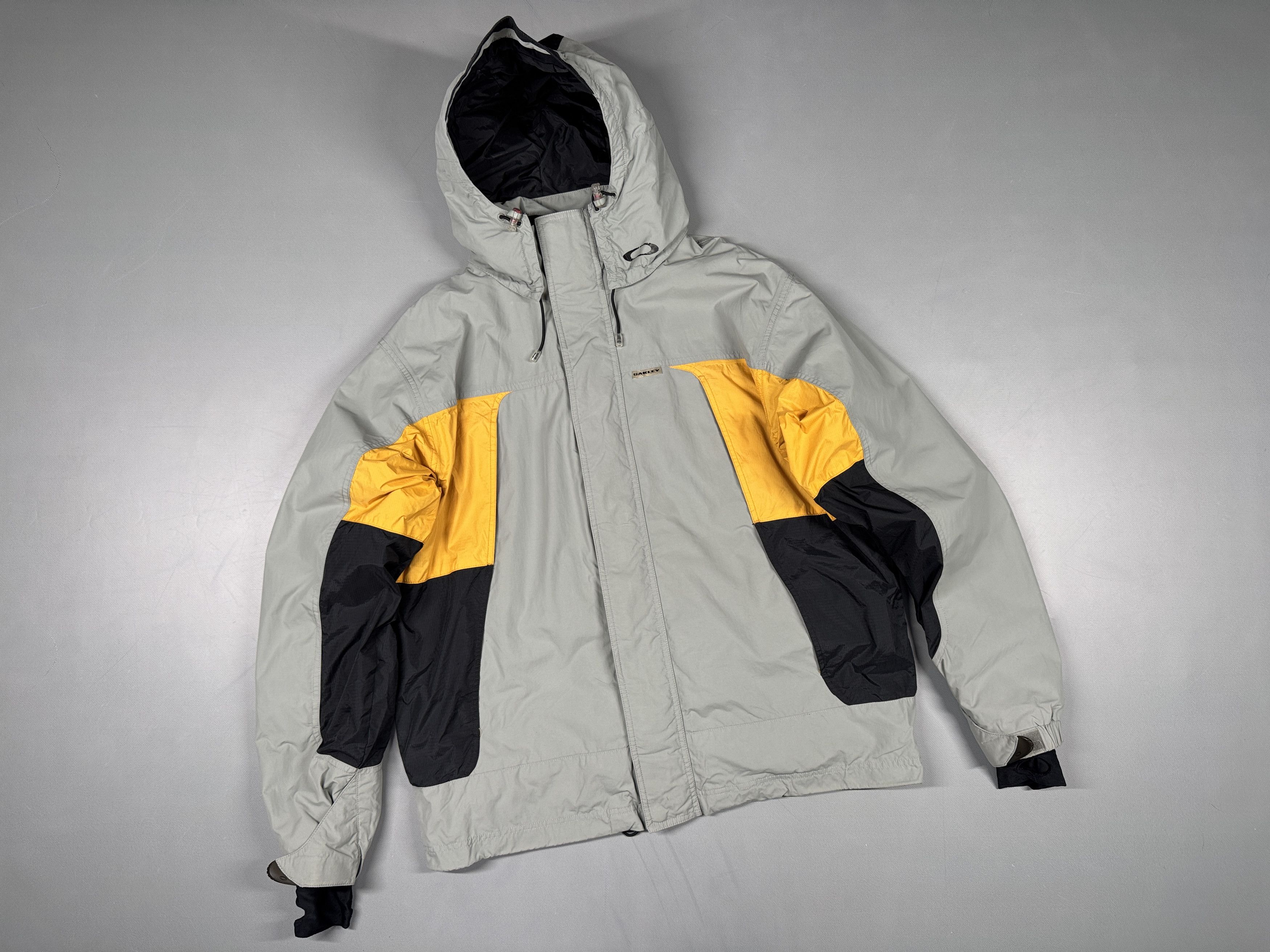 Oakley Road Fuel Jacket | Grailed
