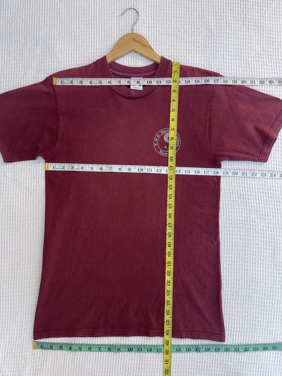 Vintage Last Drop🔥Vtg 90s T&C SURF Design Hawaii Sun Faded T Shirt Size US M / EU 48-50 / 2 - 9 Thumbnail