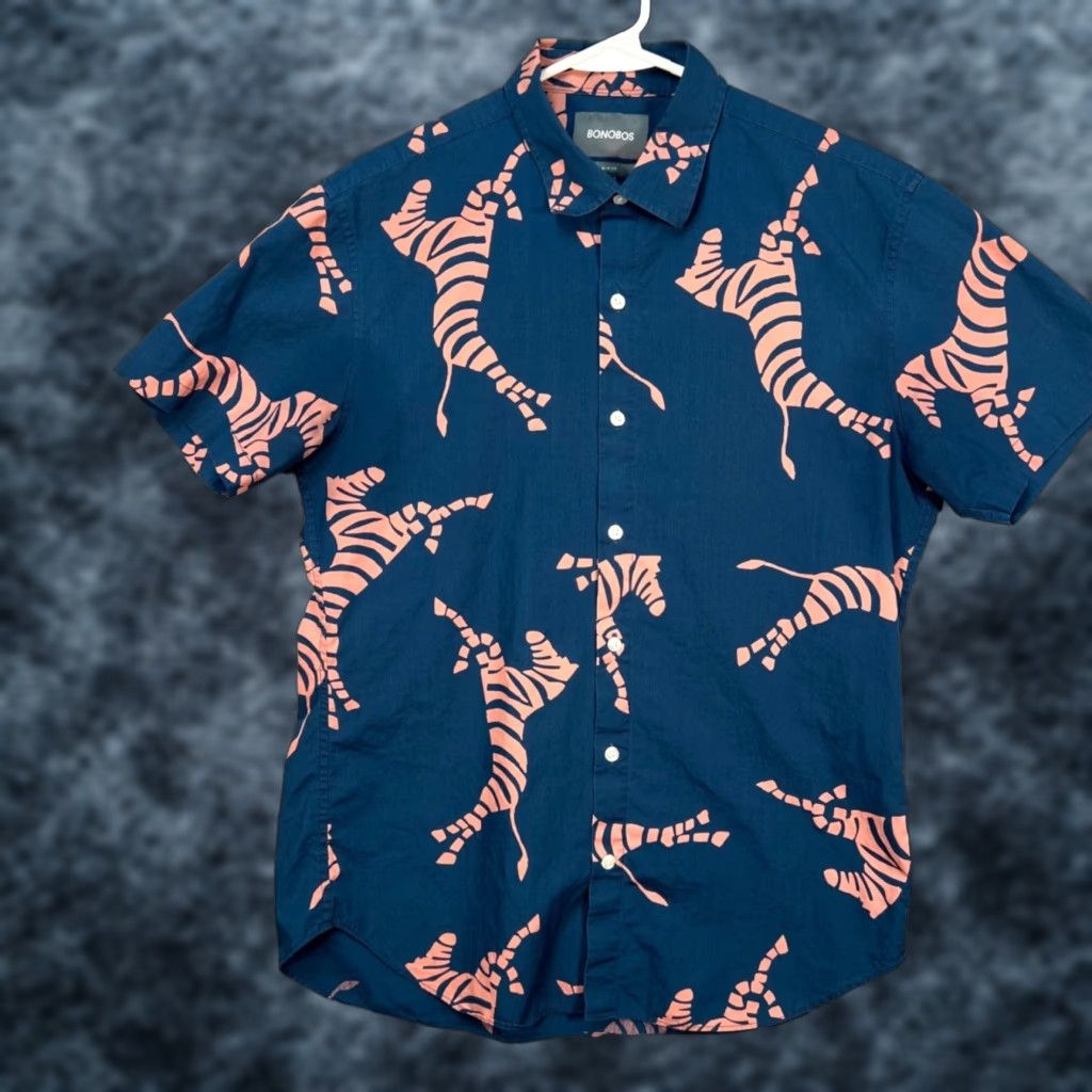 Bonobos Bonobos Shirt Mens Medium Slim Fits Blue Tiger Print Button-Up Short Sleeve Size US M / EU 48-50 / 2 - 1 Thumbnail