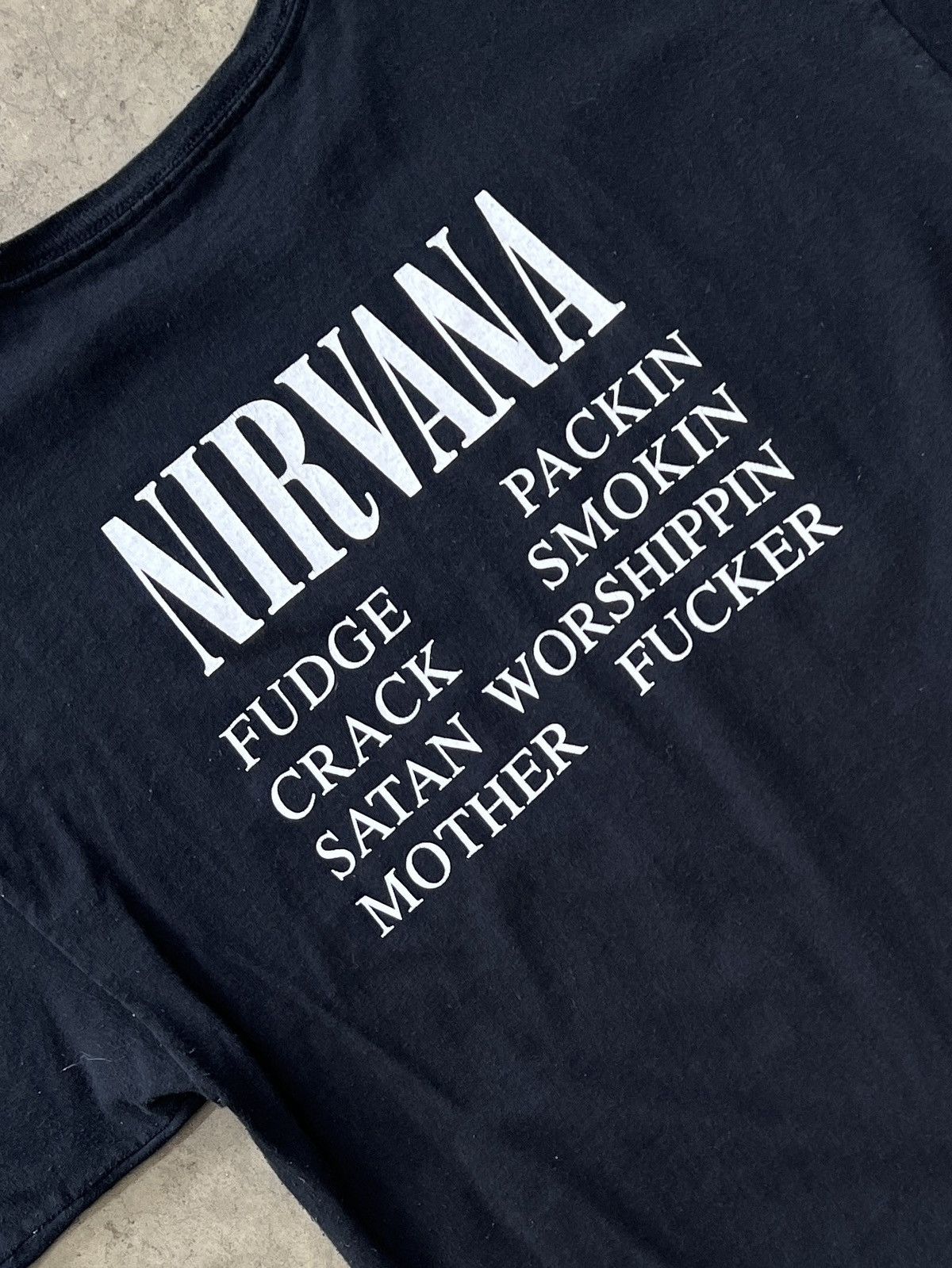 Band Tees Vintage 2001 Nirvana Vestibule Band Tee Large Size US L / EU 52-54 / 3 - 4 Thumbnail
