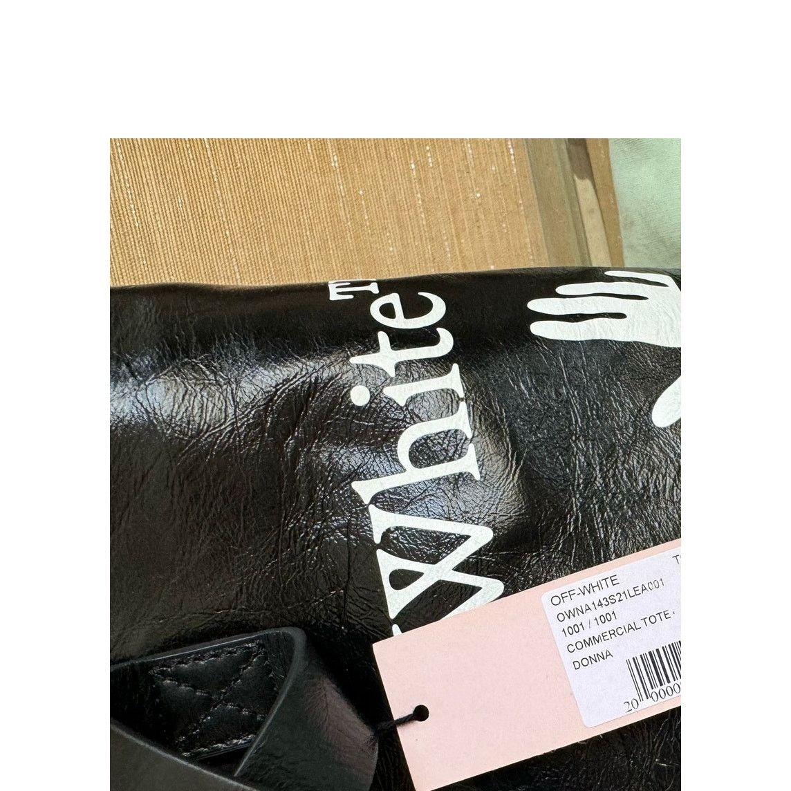 o1rshd1 Size: OS / Commercial Tote Bag in Black/White