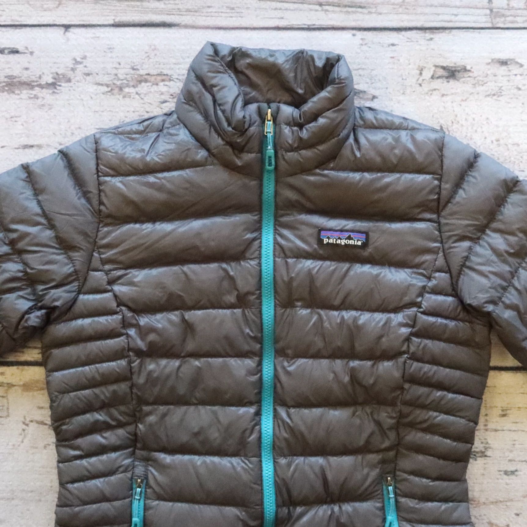 Patagonia Patagonia Puffer Jacket Womens XS Gray Size XS / US 0-2 / IT 36-38 - 2 Thumbnail