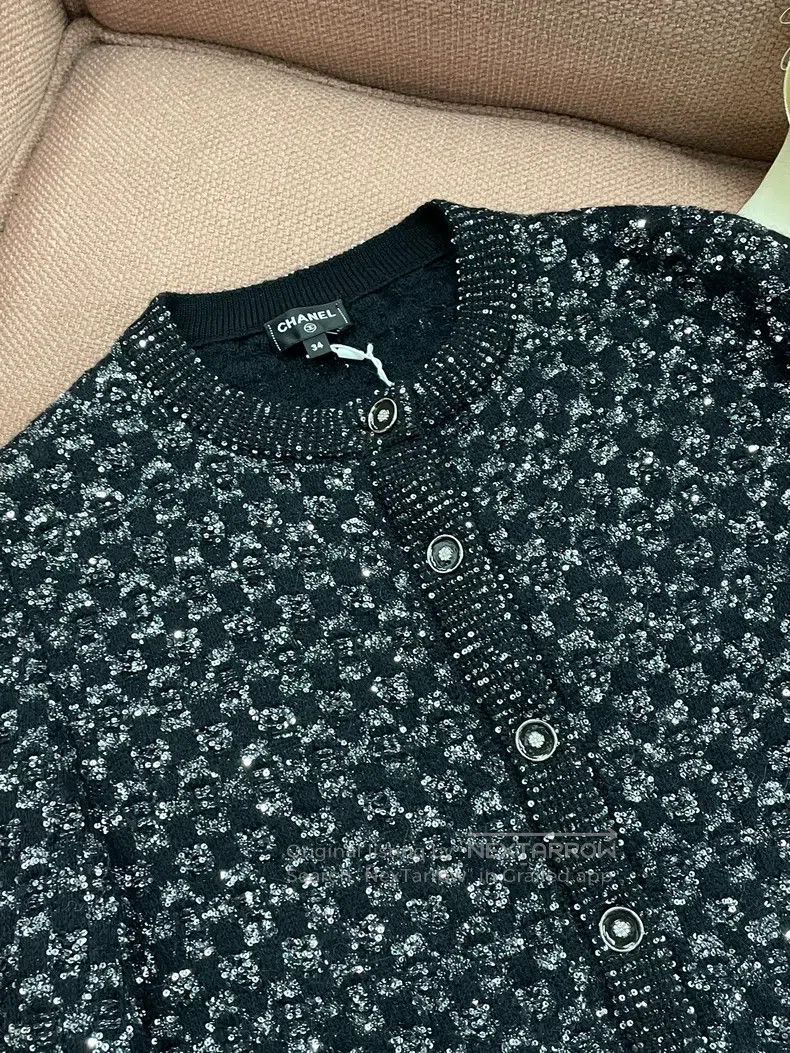 Chanel Chanel 23B Black Sequin Knitwear Cardigan Jacket Size XXS / US 00 / IT 34 - 4 Thumbnail
