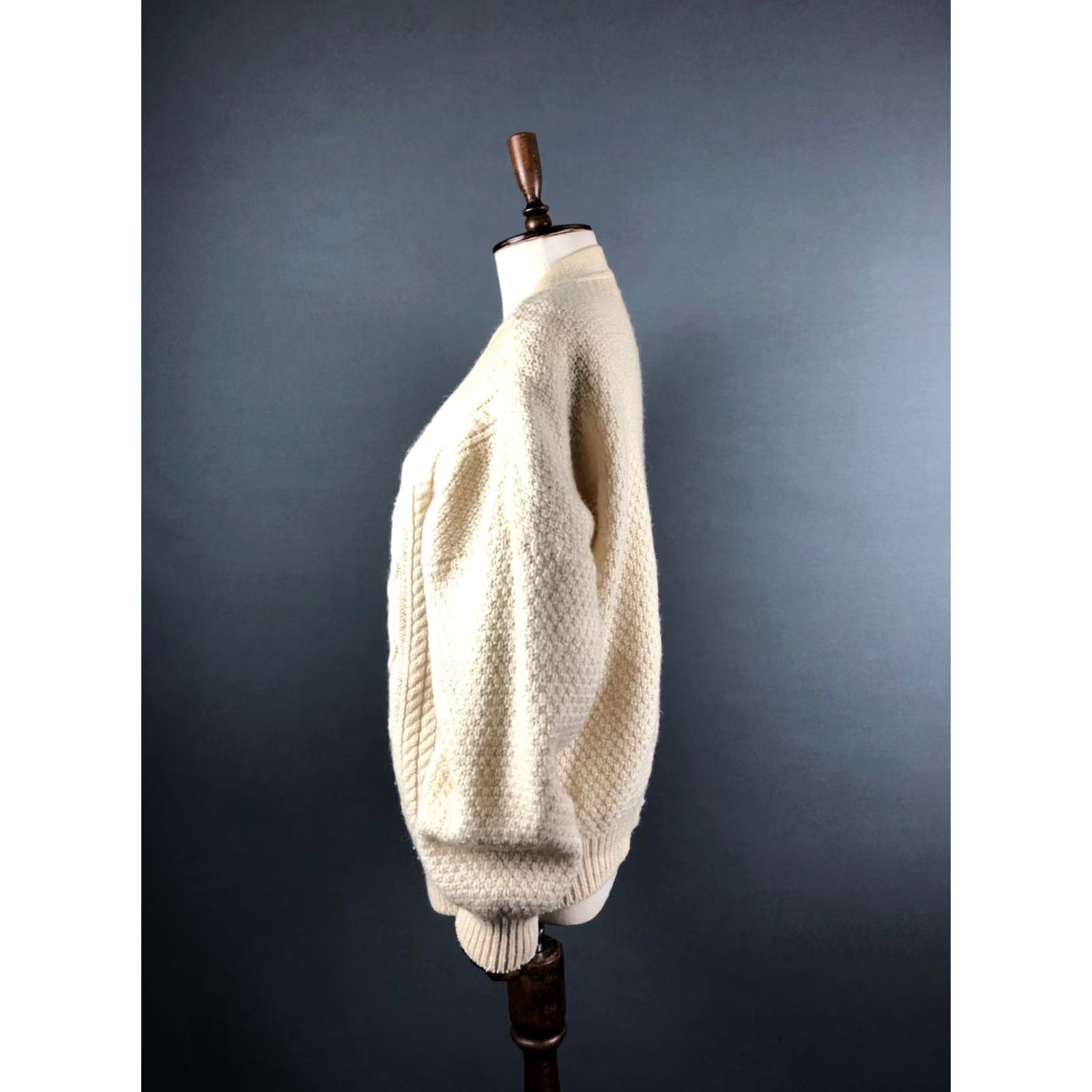 Vintage Aran Cardigan Mens XL Ivory Pure New Wool Wool Knit Cable-V-Neck Button Shirt Sweater Classic Vintage No Size US XL / EU 56 / 4 - 2 Thumbnail
