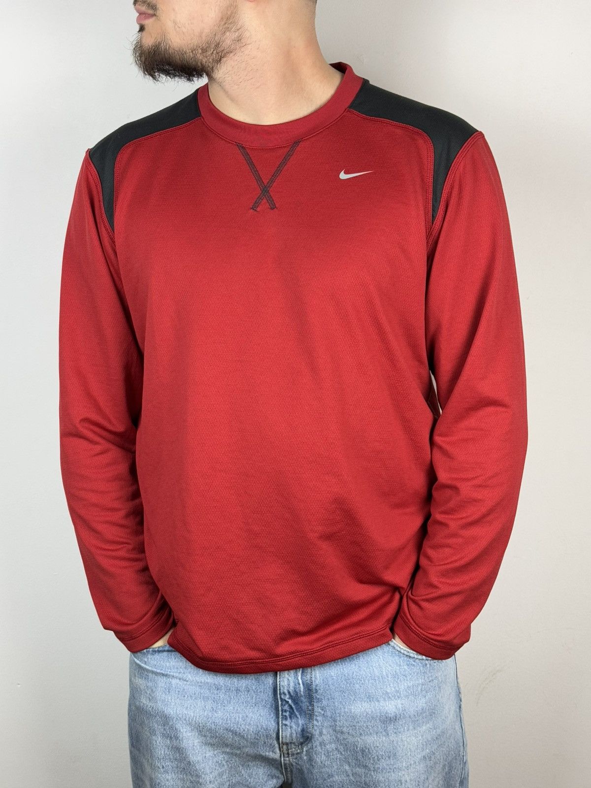 Nike Mens red and black Nike long-sleeved athletic shirt Size US L / EU 52-54 / 3 - 3 Thumbnail