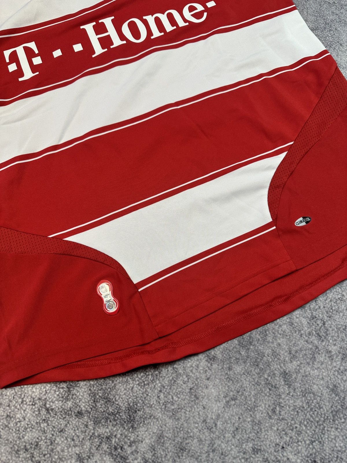 Adidas Adidas Bayern Munich 7 Ribery Soccer Jersey Blokecore M USA Size US M / EU 48-50 / 2 - 6 Thumbnail