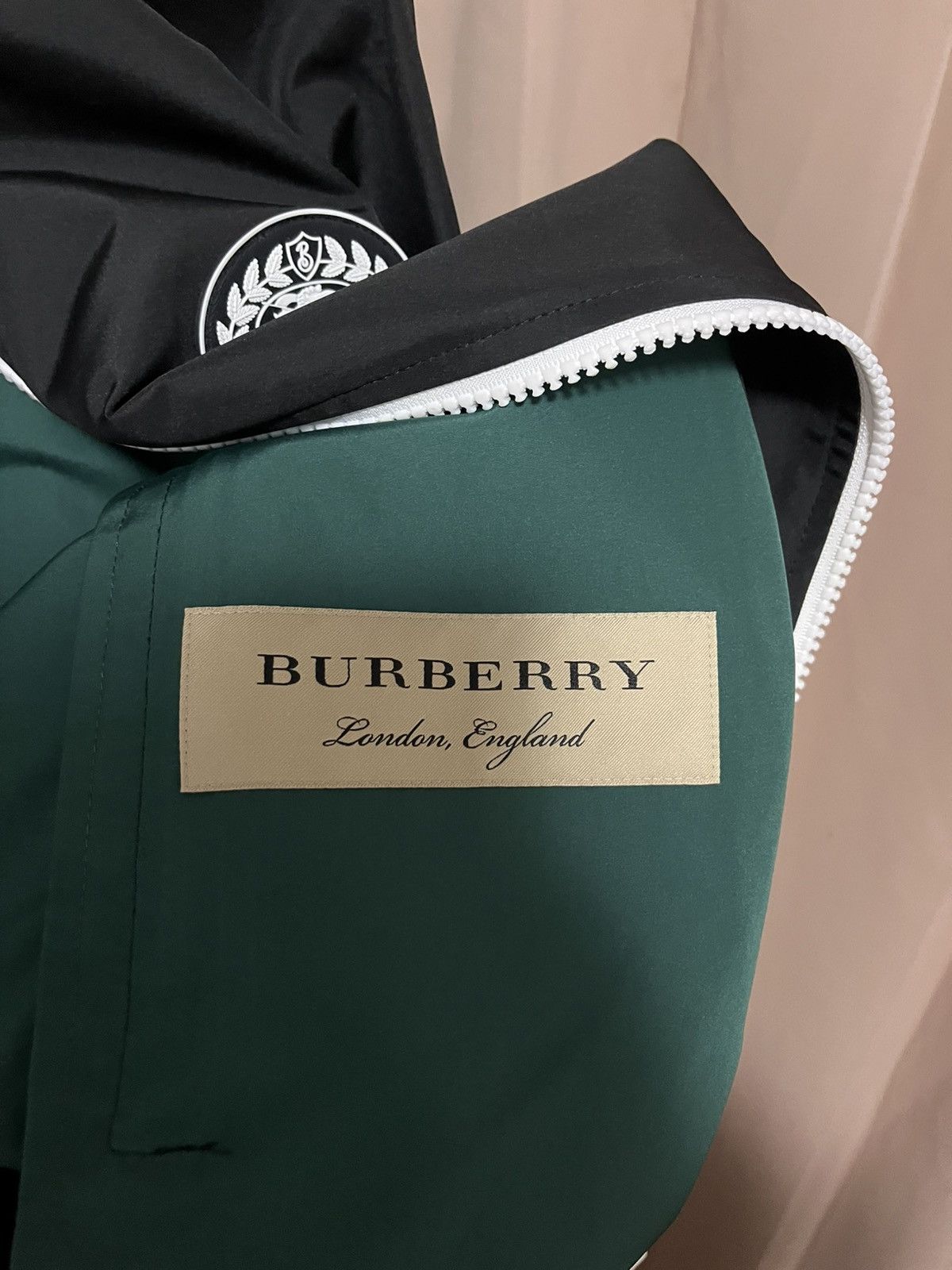 Burberry Burberry TB Logo Light Jacket Black White Zip Track Jacket Size US L / EU 52-54 / 3 - 7 Thumbnail