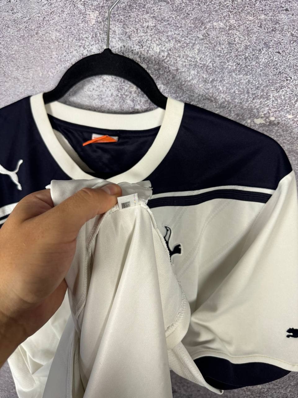 Puma Tottenham Hotspur 2010/11 Puma Home Soccer Jersey Medium Size US M / EU 48-50 / 2 - 11 Thumbnail