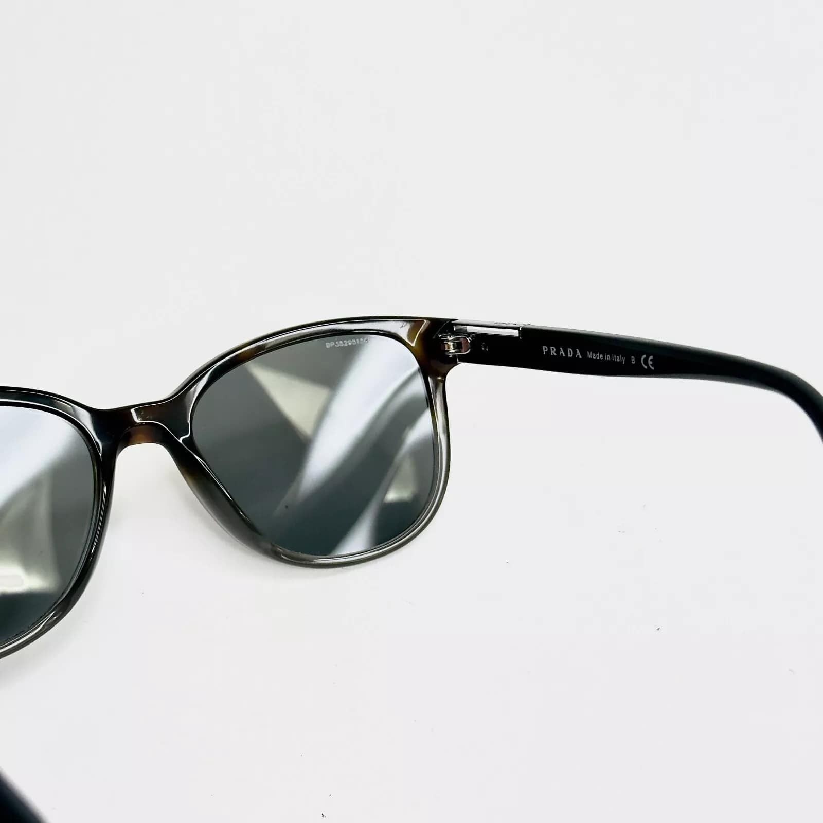 Prada PRADA Pilot 08U Black Gray Authentic Logo Sunglasses PR08US Size ONE SIZE - 4 Thumbnail