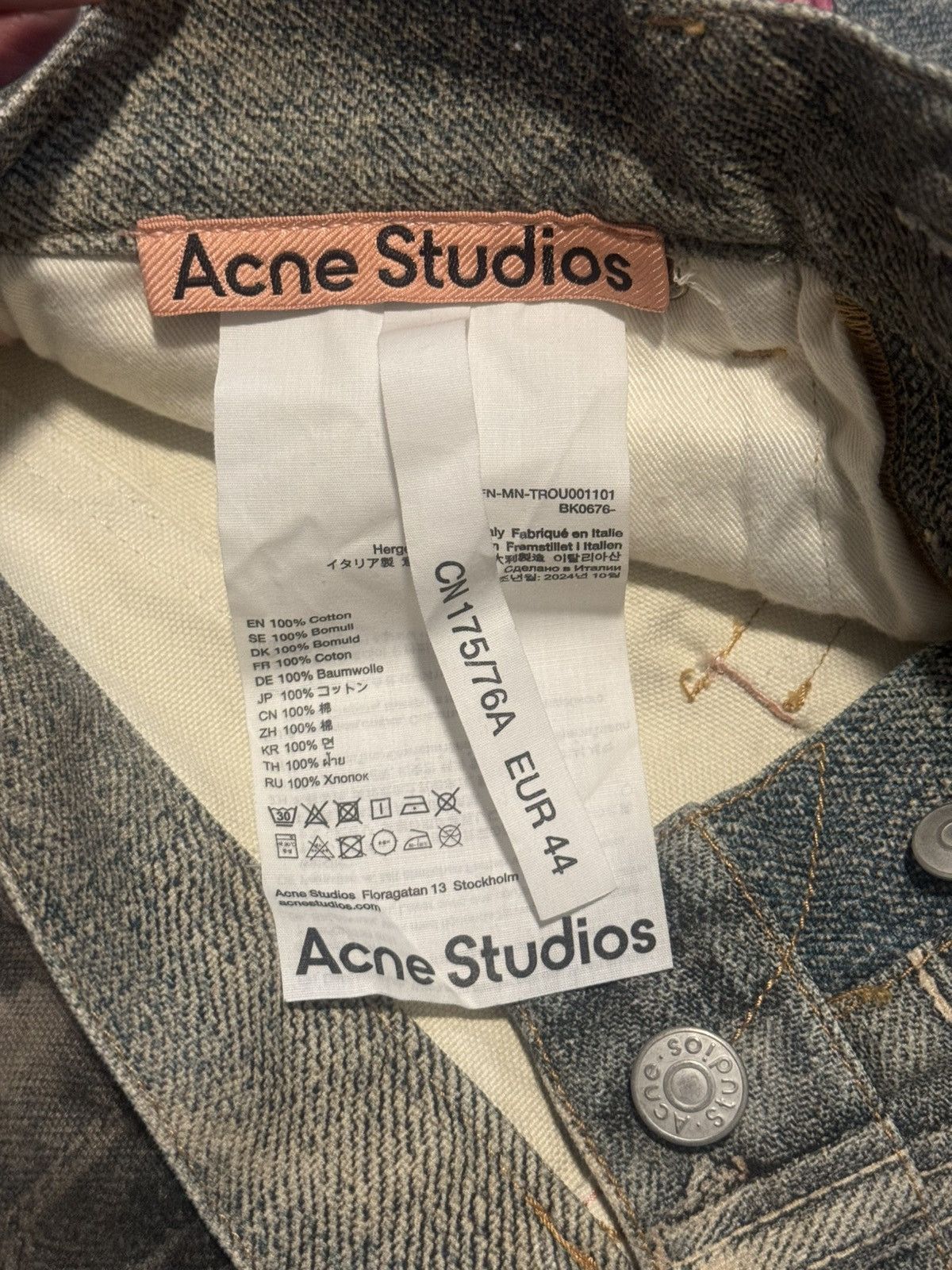 Acne Studios Acne Studios Printed Chain Kawaii Embellished Jeans Size US 28 / EU 44 - 7 Thumbnail