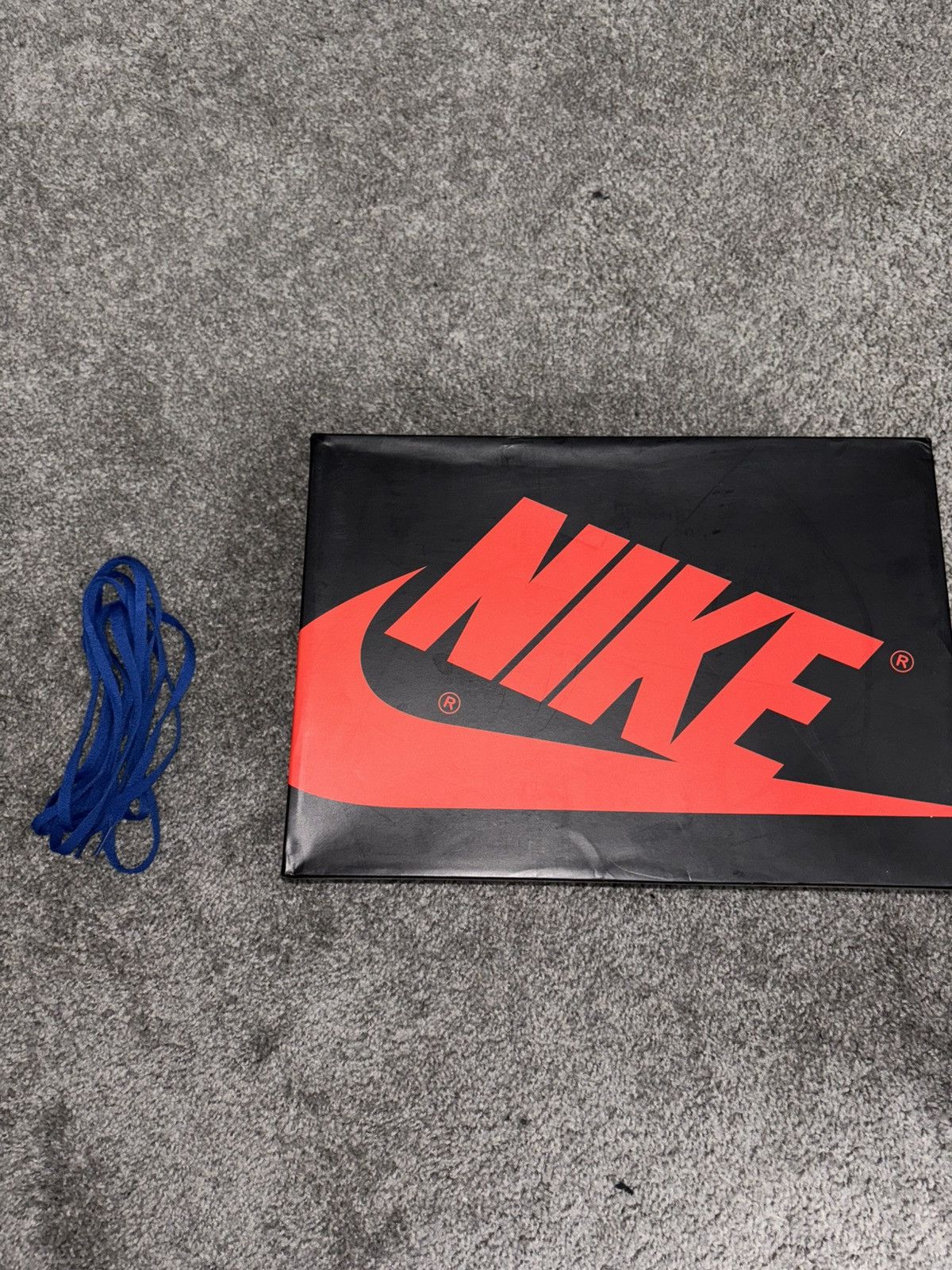 Jordan Brand × Nike Jordan 1 Retro High Royal Blue Size US 13 / EU 46 - 7 Thumbnail