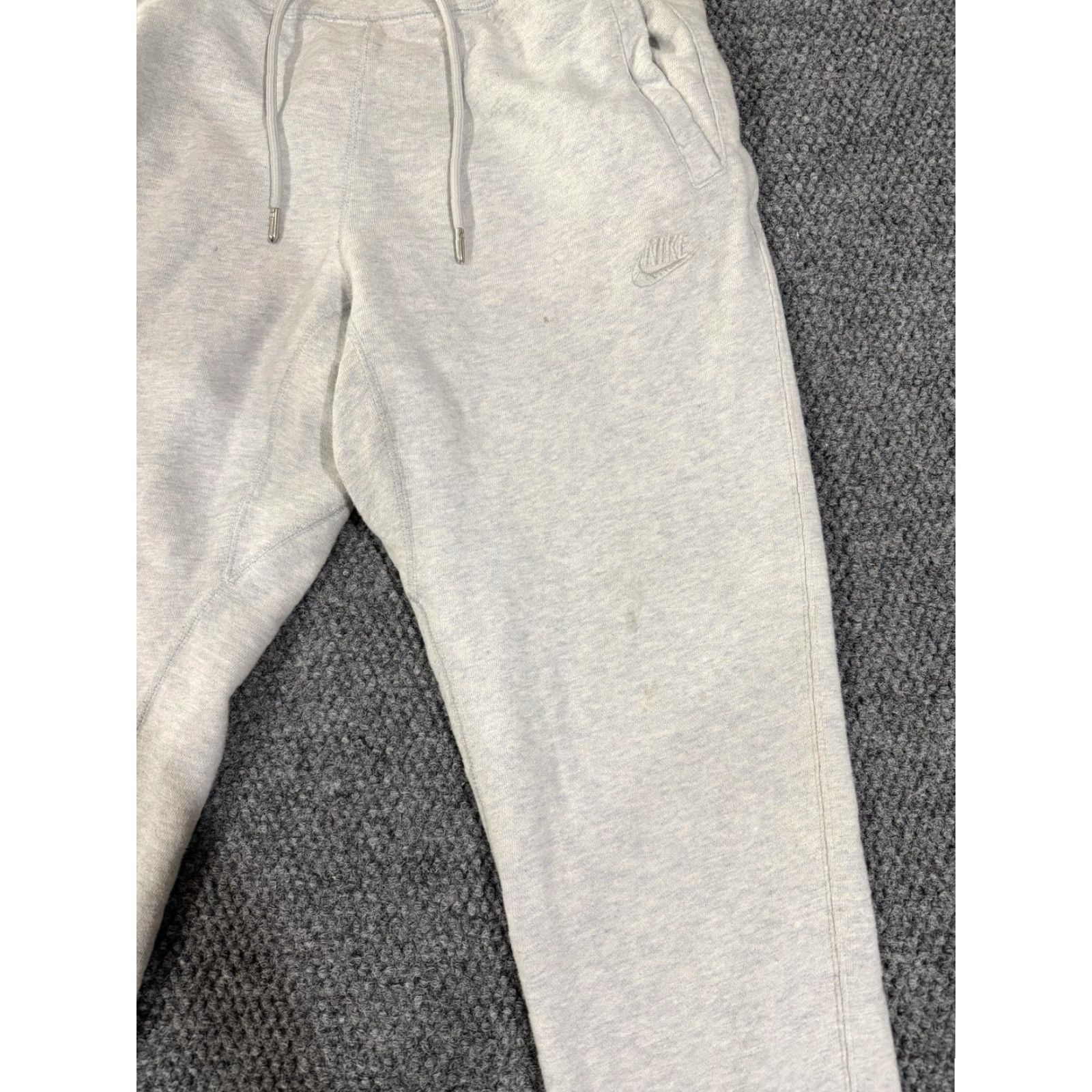 Nike Nike Sweatpants Mens M Gray Fleece Joggers Swoosh Logo Athletic Pants Size US 31 - 3 Thumbnail