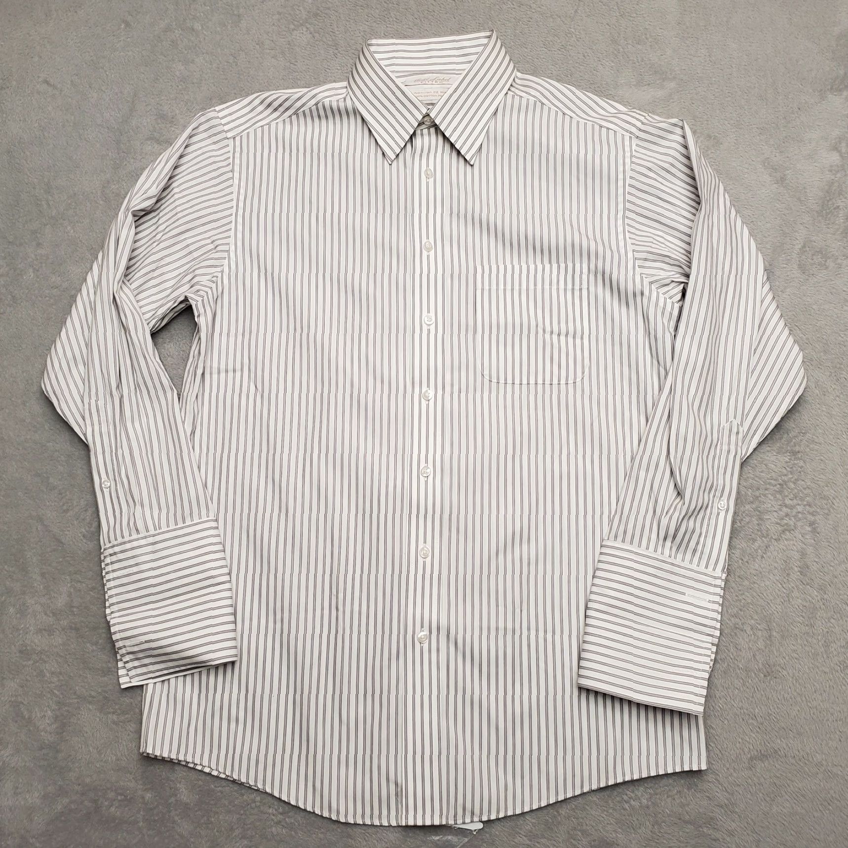 Roundtree & Yorke Gold Label Shirt Mens 15.5 32 Gray Striped Fitted Non Iron Cotton Poplin EZ Wash Shirt Mens Casual Business 90s? Size US L / EU 52-54 / 3 - 2 Thumbnail