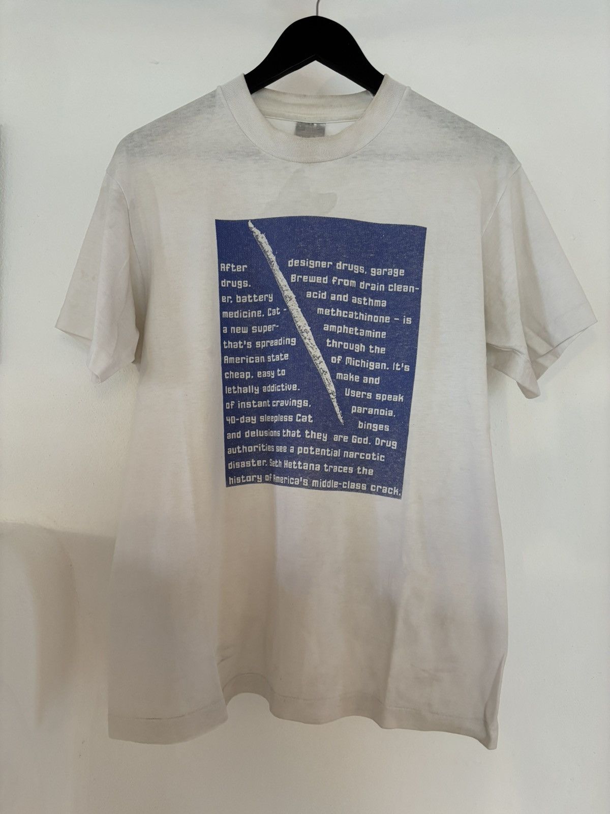 Vintage Vintage Graphic T-Shirt – Distressed Archive/Y2K Style Size US L / EU 52-54 / 3 - 1 Thumbnail