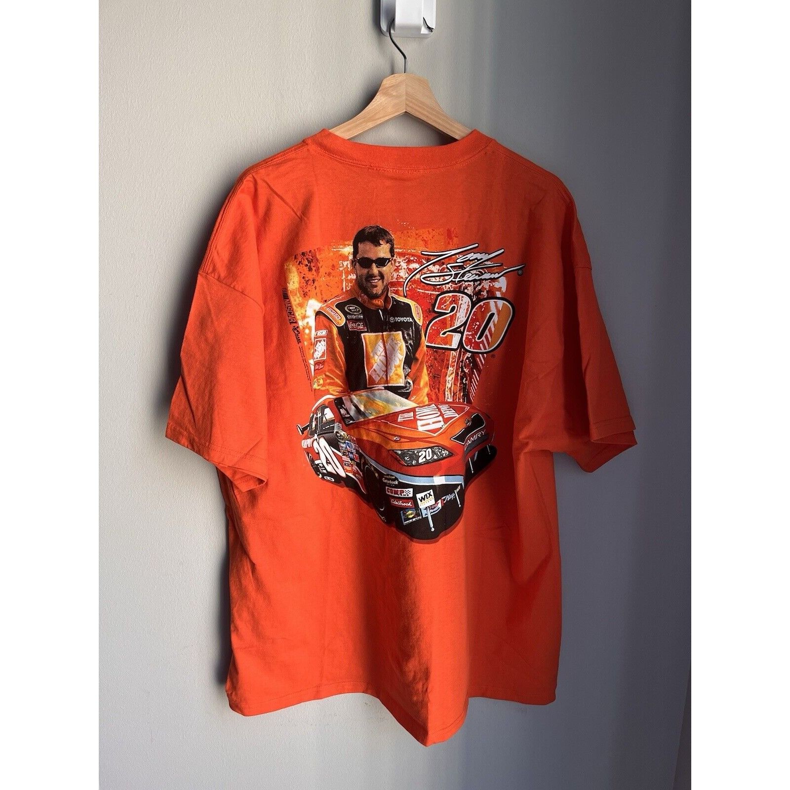 NASCAR VINTAGE NASCAR TONY STEWART #20 HOME DEPOT T SHIRT SIZE 2XL Size US XXL / EU 58 / 5 - 2 Thumbnail