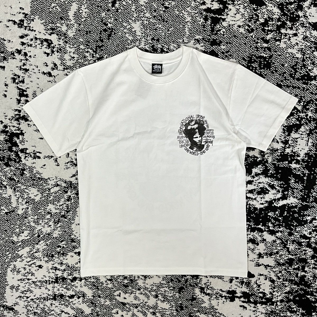 Stussy STUSSY CAMELOT PIGMENT DYED TEE NATURAL- LARGE Size US L / EU 52-54 / 3 - 3 Thumbnail