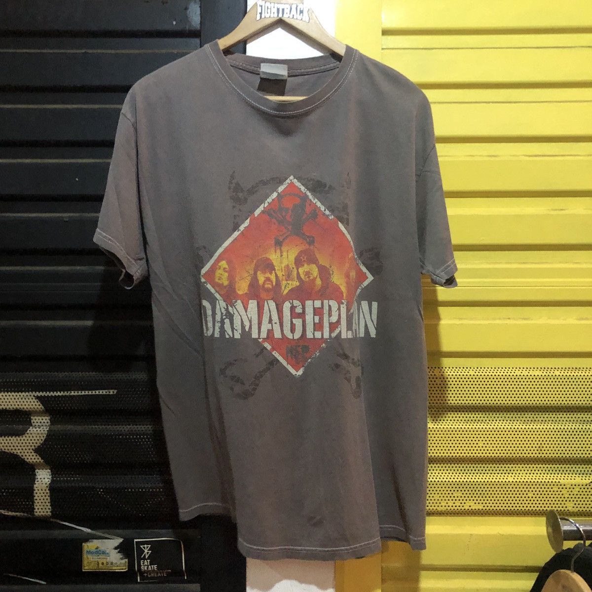 Band Tees × Hanes Damageplan Band tshirt Size US L / EU 52-54 / 3 - 1 Thumbnail