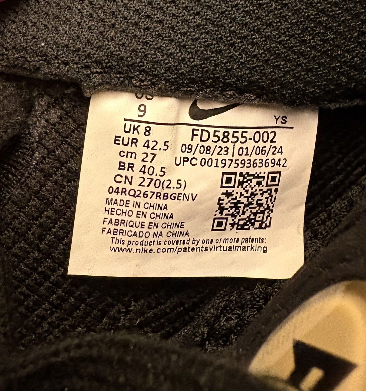 Nike Nike Foamposite One Size US 9 / EU 42 - 8 Thumbnail