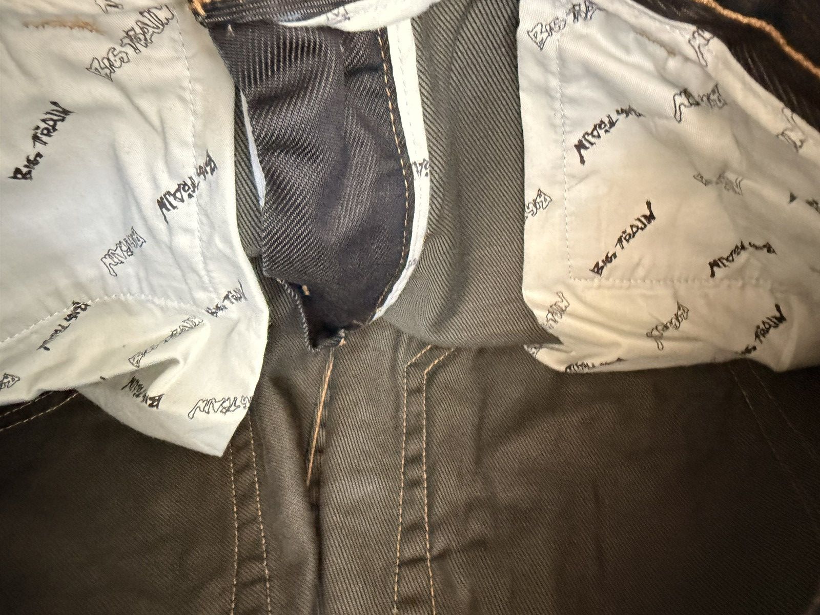 Japanese Brand Sawed Off Big Train Jorts Size US 30 / EU 46 - 8 Thumbnail