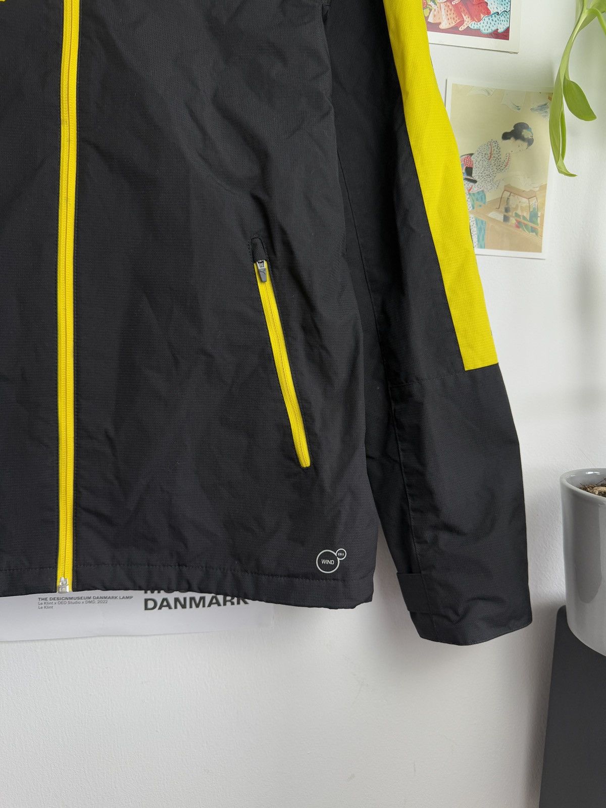 Puma × Vintage Vintage Puma Borussia Dortmund raincoat jacket S football Size US S / EU 44-46 / 1 - 6 Thumbnail