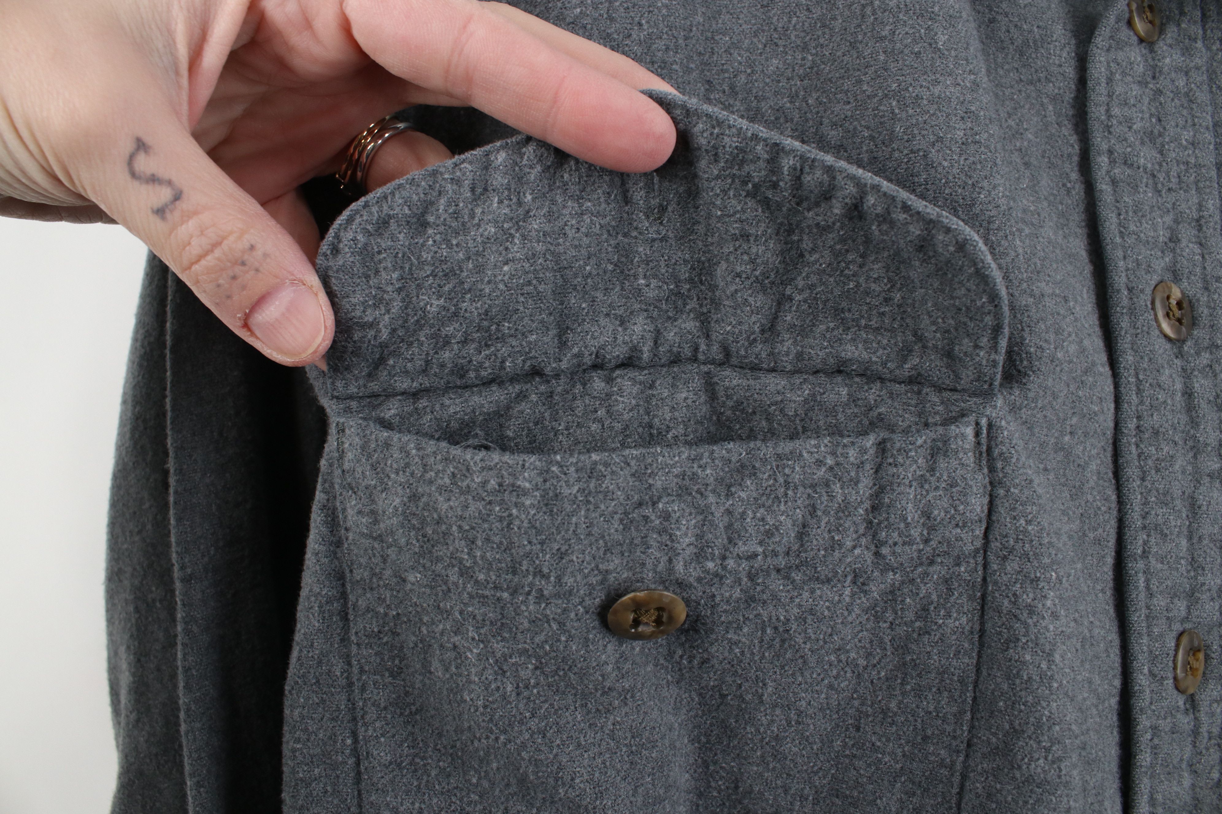 Vintage Vintage 90s Streetwear Heavy Chamois Cloth Button Shirt Gray Size US L / EU 52-54 / 3 - 4 Thumbnail