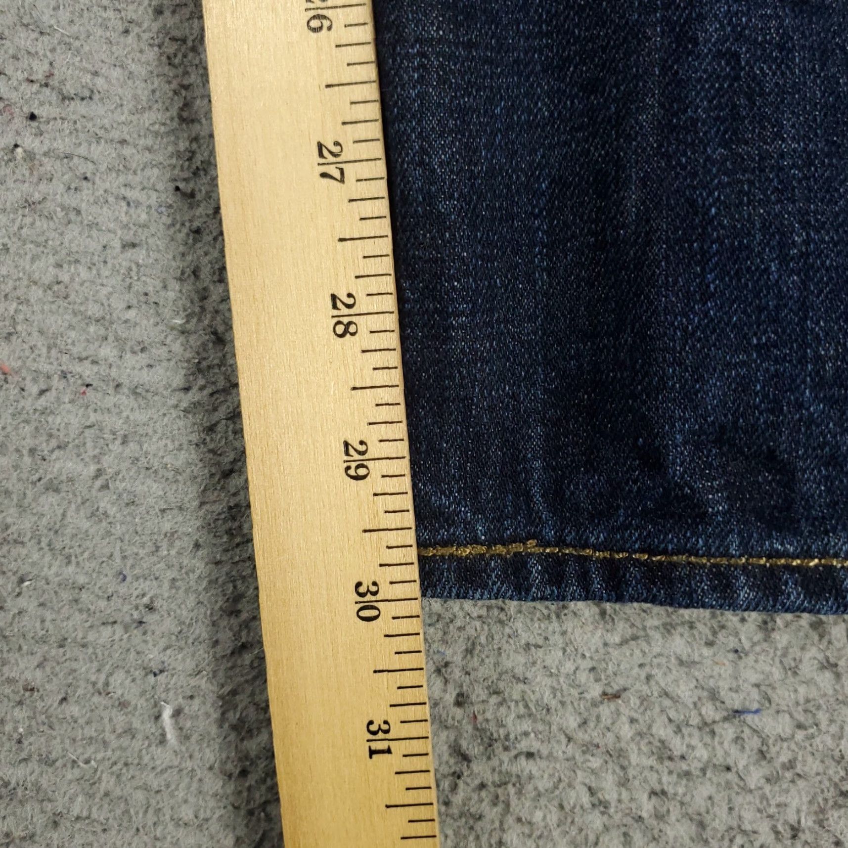 Levi's VINTAGE Levi's 501 Jeans Mens Size 40x30 Denim Straight Leg Button Fly Classic 80s 90s USA Men's Size US 40 / EU 56 - 5 Thumbnail