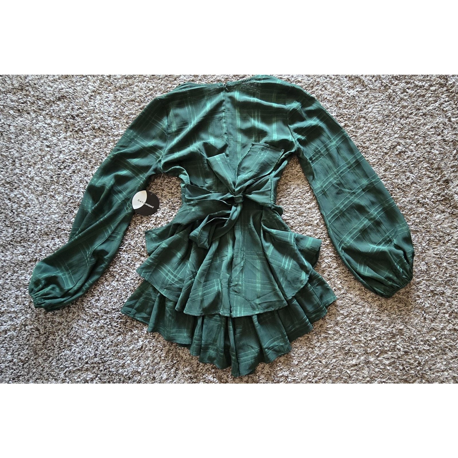 Daydreamer NWT Deep V-Neck Tie Ruffle Baby Doll Mini Romper Dress XS Size 26" / US 2 / IT 38 - 5 Thumbnail