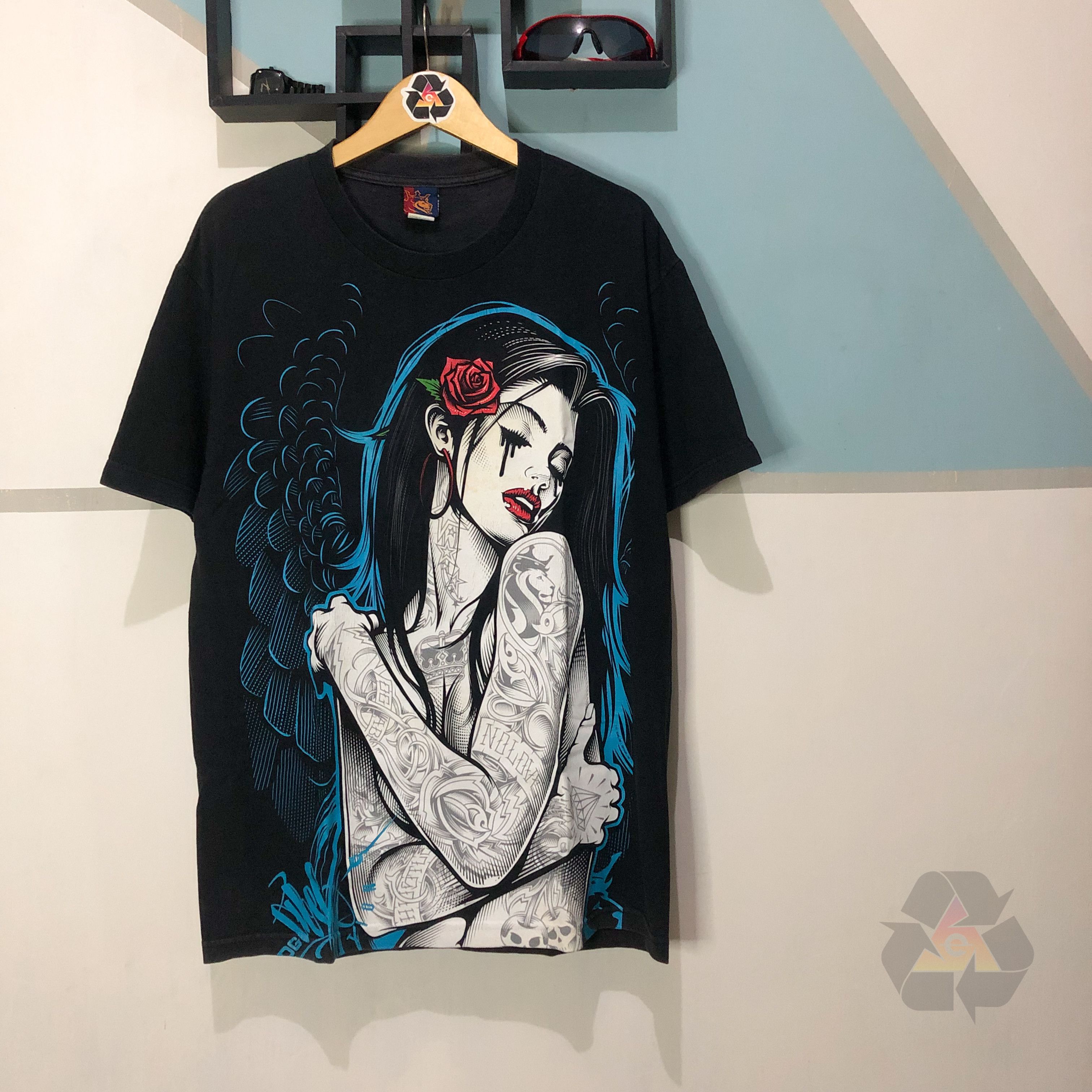 Japanese Brand Vintage Ogabel Double Sided Printed Women T-Shirt Y2K Size US L / EU 52-54 / 3 - 1 Thumbnail