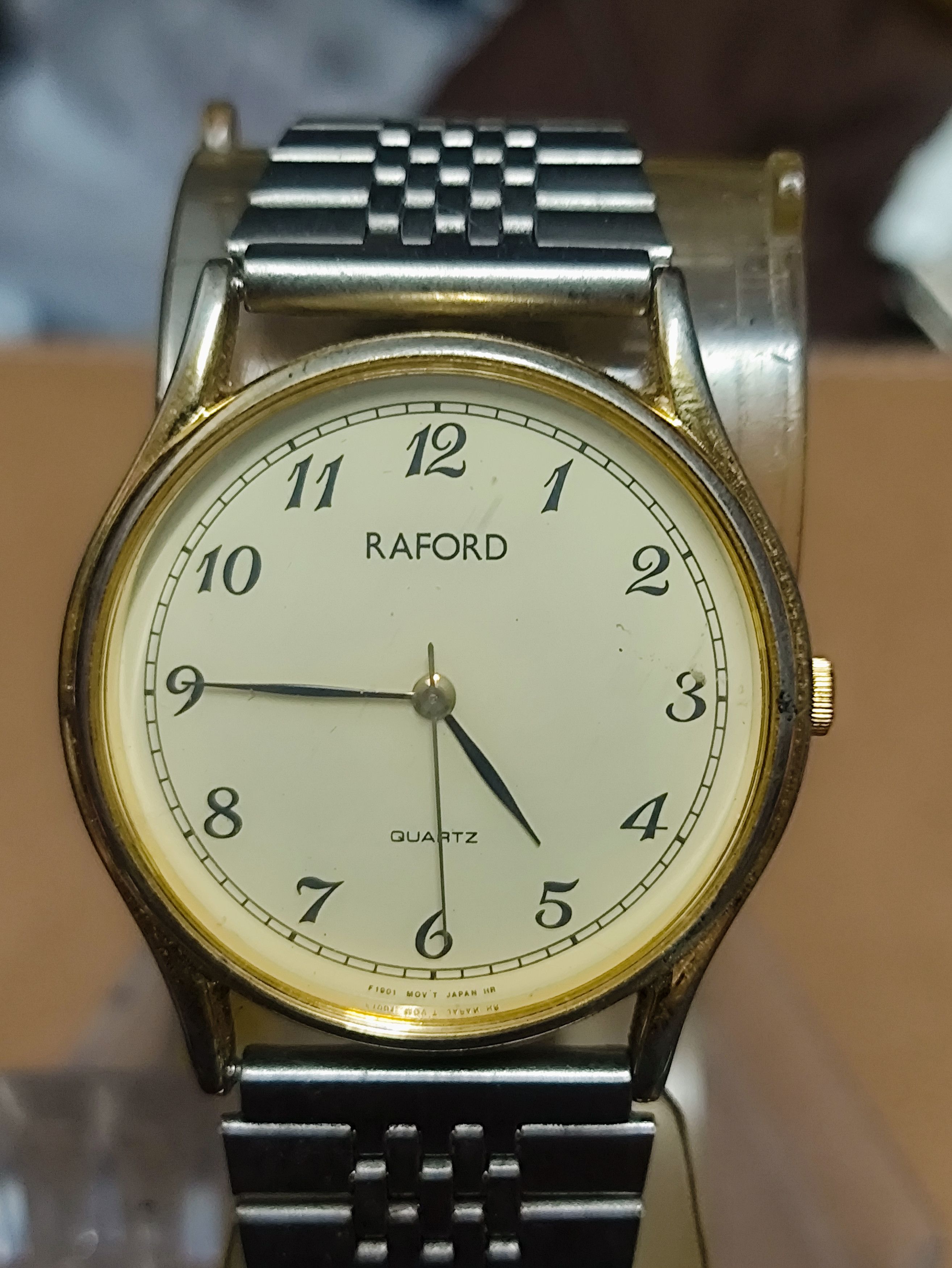 Vintage Vintage 💥 RAFORD QUARTZ JAPAN WATCH (ALL STAINLESS STEEL) Size ONE SIZE - 1 Thumbnail