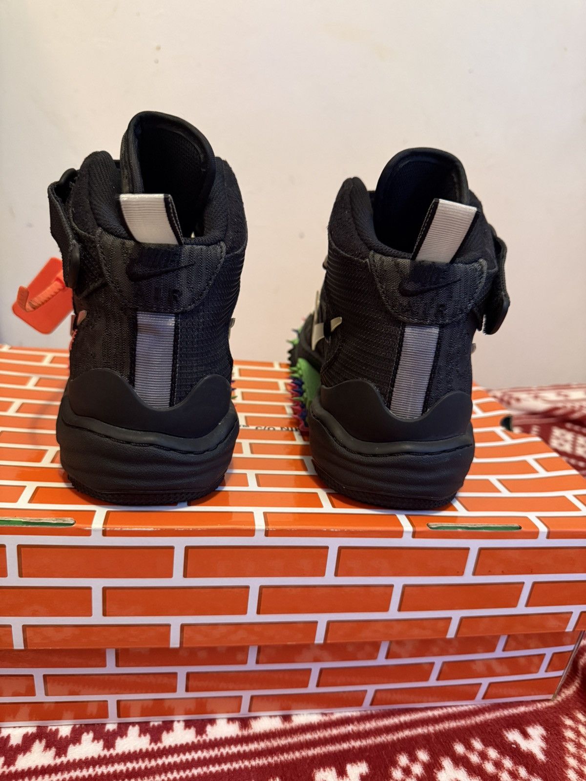 Nike × Off-White Off-White x Nike Air Force 1 Mid ‘Black’ Size US 10 / EU 43 - 2 Thumbnail