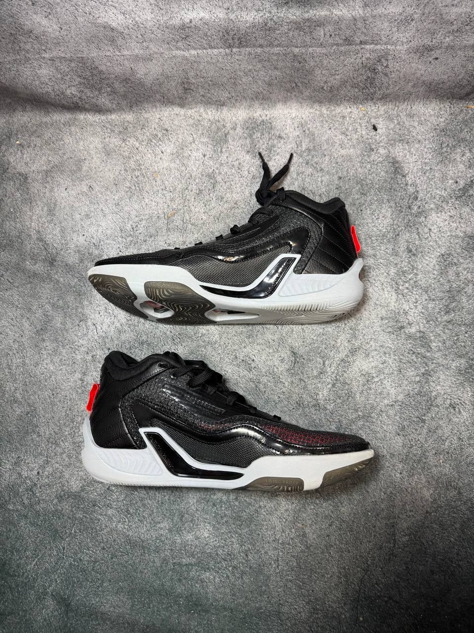 Jordan Brand Size 8.5 | Jordan Tatum 1 With Box | Pre-Owned Size US 8.5 / EU 41-42 - 3 Thumbnail