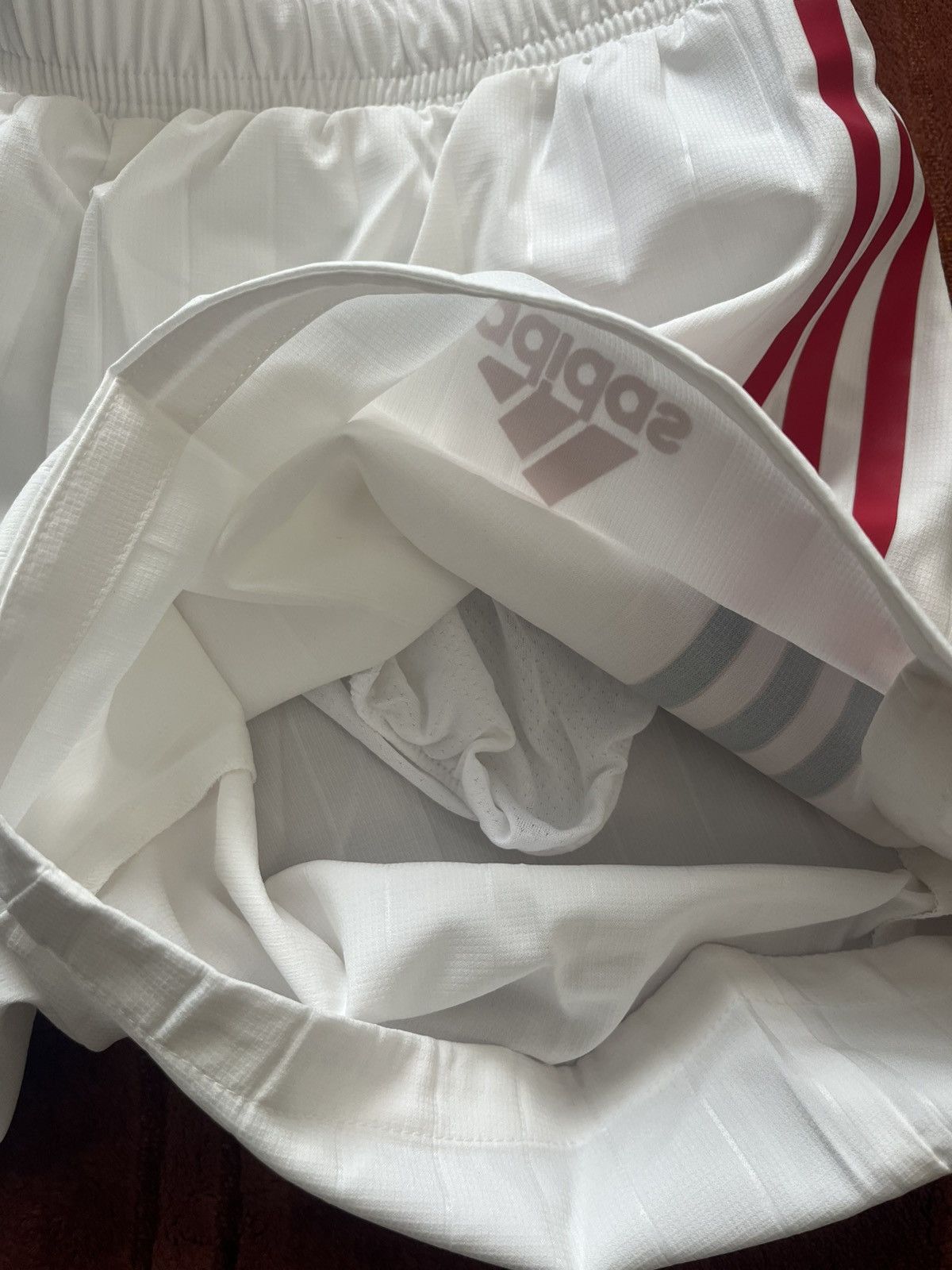 Adidas Adidas Manchester United Home Soccer Shorts 21/22 Authentic Size US 29 - 8 Thumbnail