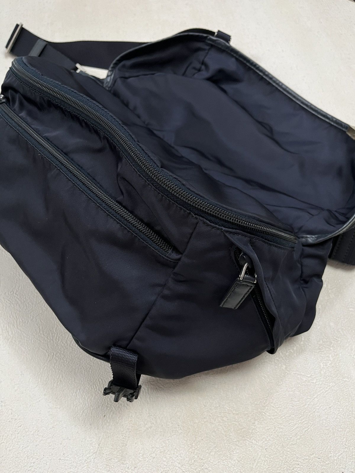 Prada Prada Navy Nylon Crossbody Bag Size ONE SIZE - 13 Thumbnail
