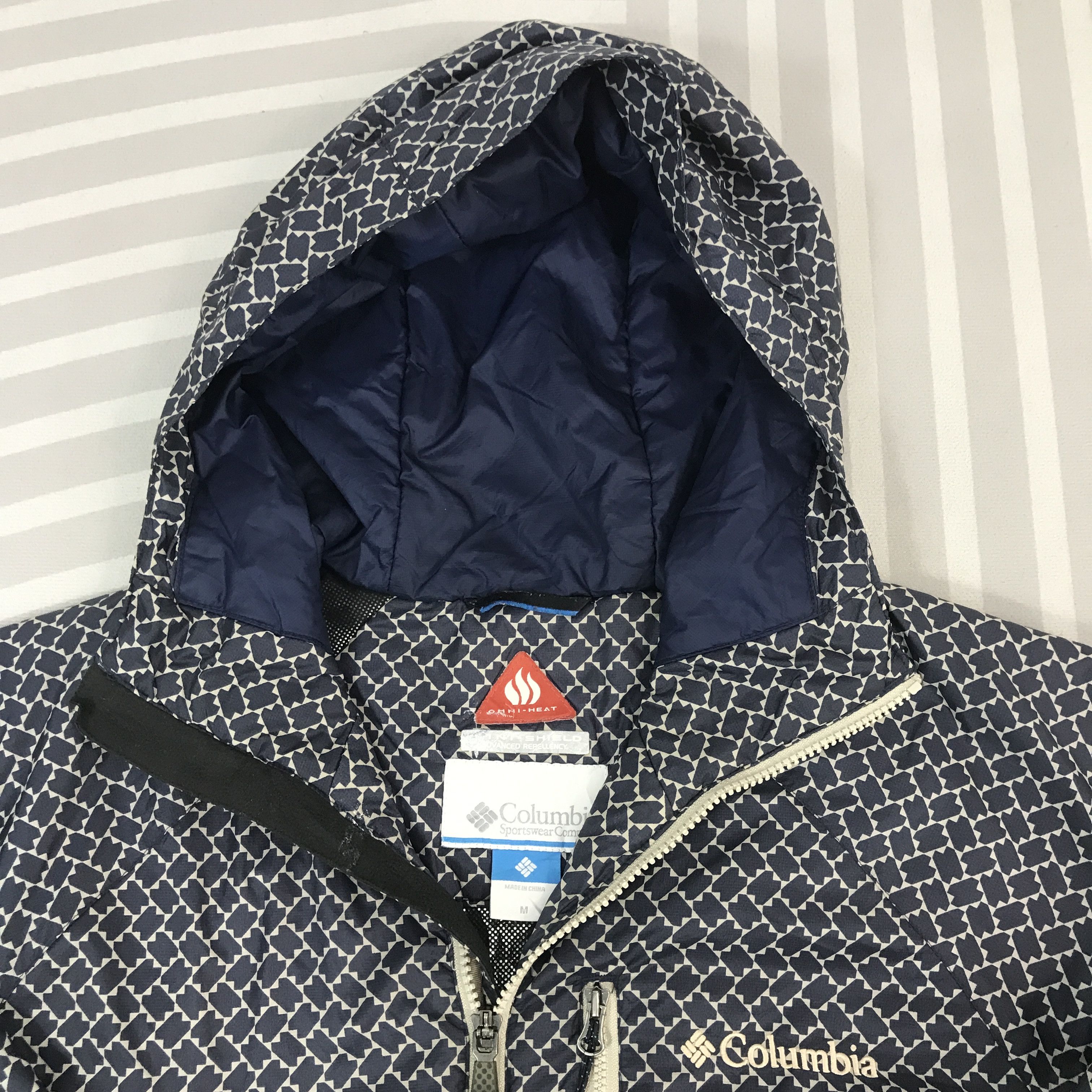 Columbia Vintage Columbia quilted striped Design hoodie Jacket Size US L / EU 52-54 / 3 - 8 Thumbnail