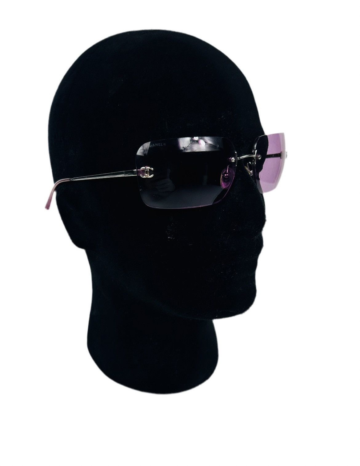 Chanel Chanel 124/76 CC Sunglasses Size ONE SIZE - 1 Thumbnail
