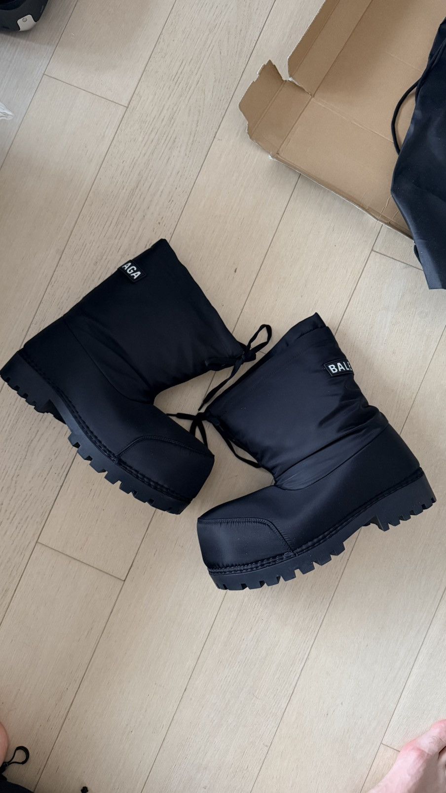Balenciaga Alaska Boots - Low Boot - Size 44