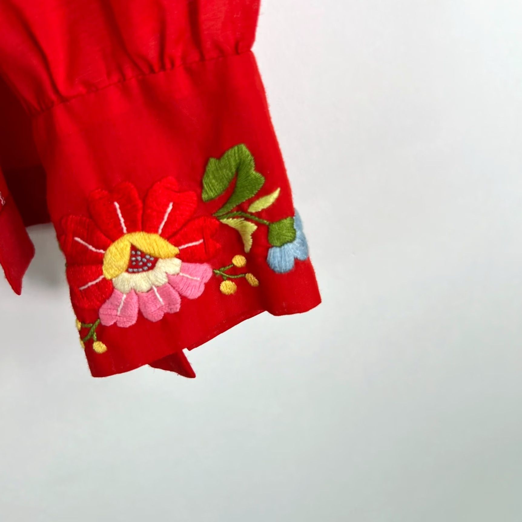 Vintage Vintage Lily Floral Blouse V Neck Embroidered Bell Sleeve Womens L Orange Shirt / Top Size L / US 10 / IT 46 - 2 Thumbnail