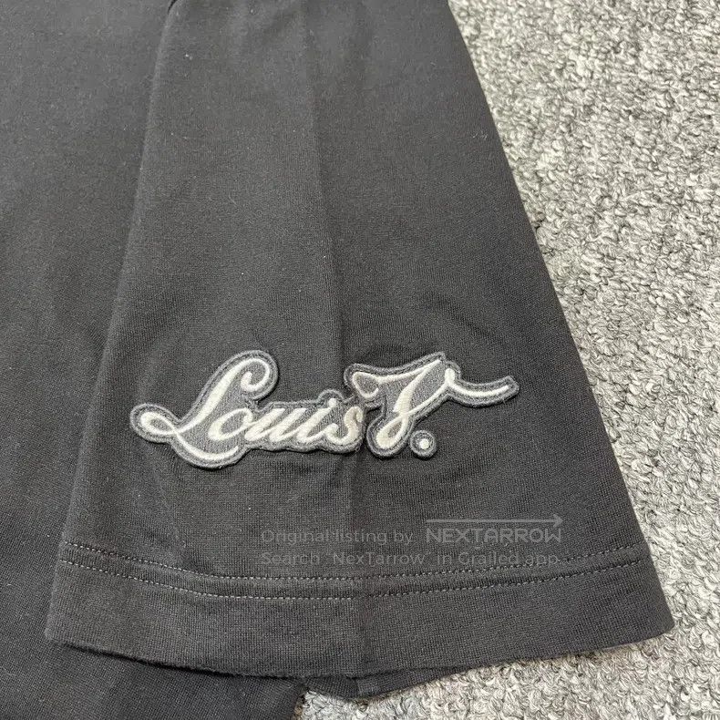 Louis Vuitton Louis Vuitton Big logo T-shirt Size US XL / EU 56 / 4 - 6 Thumbnail