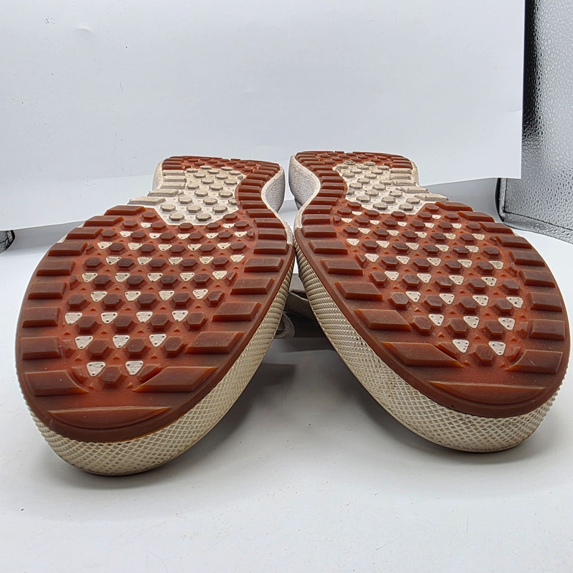 Vans Vans UltraRange Gore Slip On Womens Size 8 White Casual Snea Size US 8 / IT 38 - 11 Thumbnail